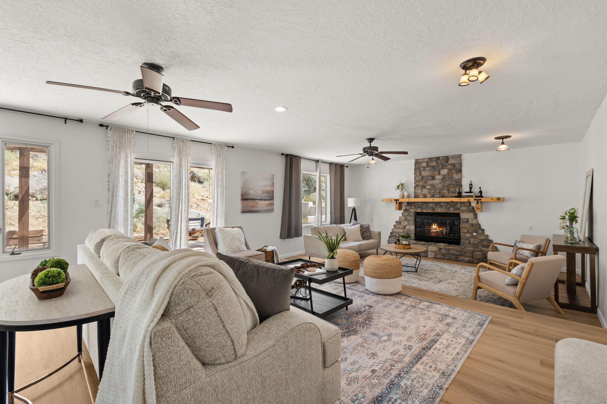 3004 Camino De La Sierra NE