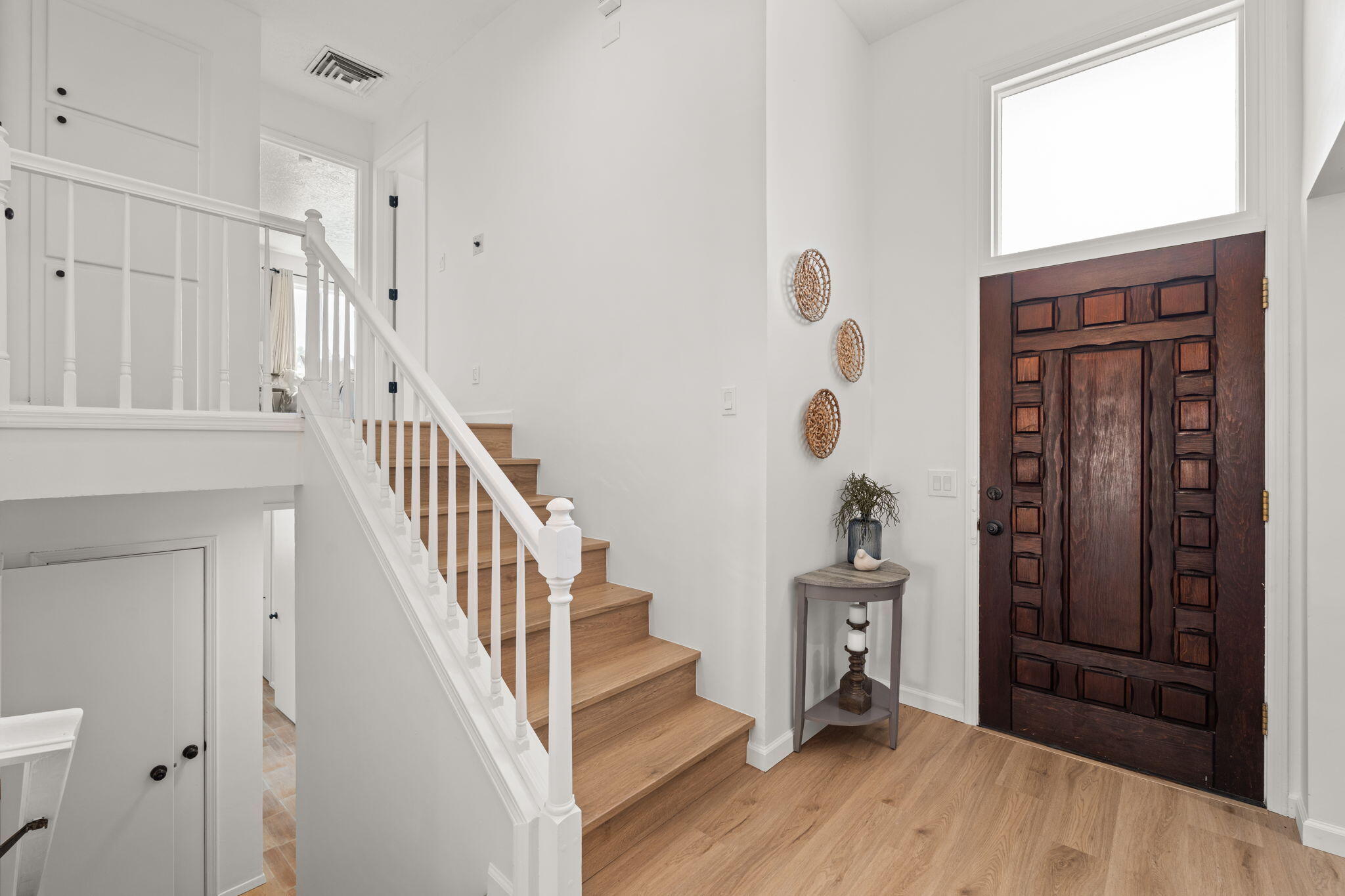 3004 Camino De La Sierra NE