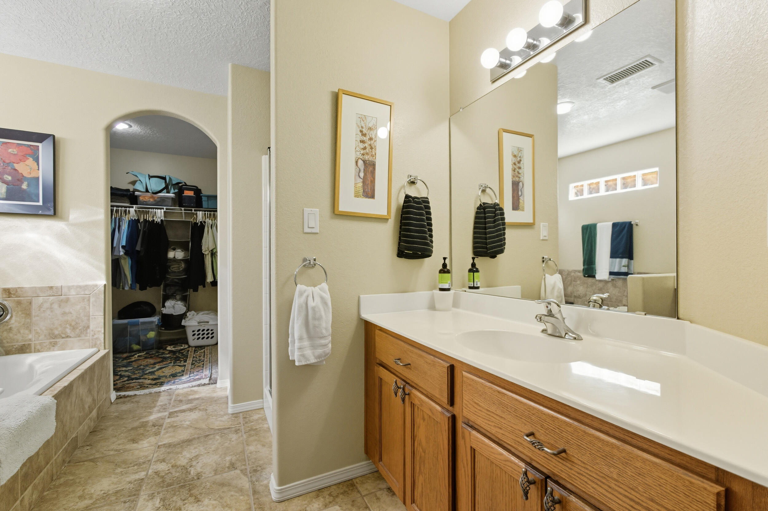 804 TUMULUS Drive NW