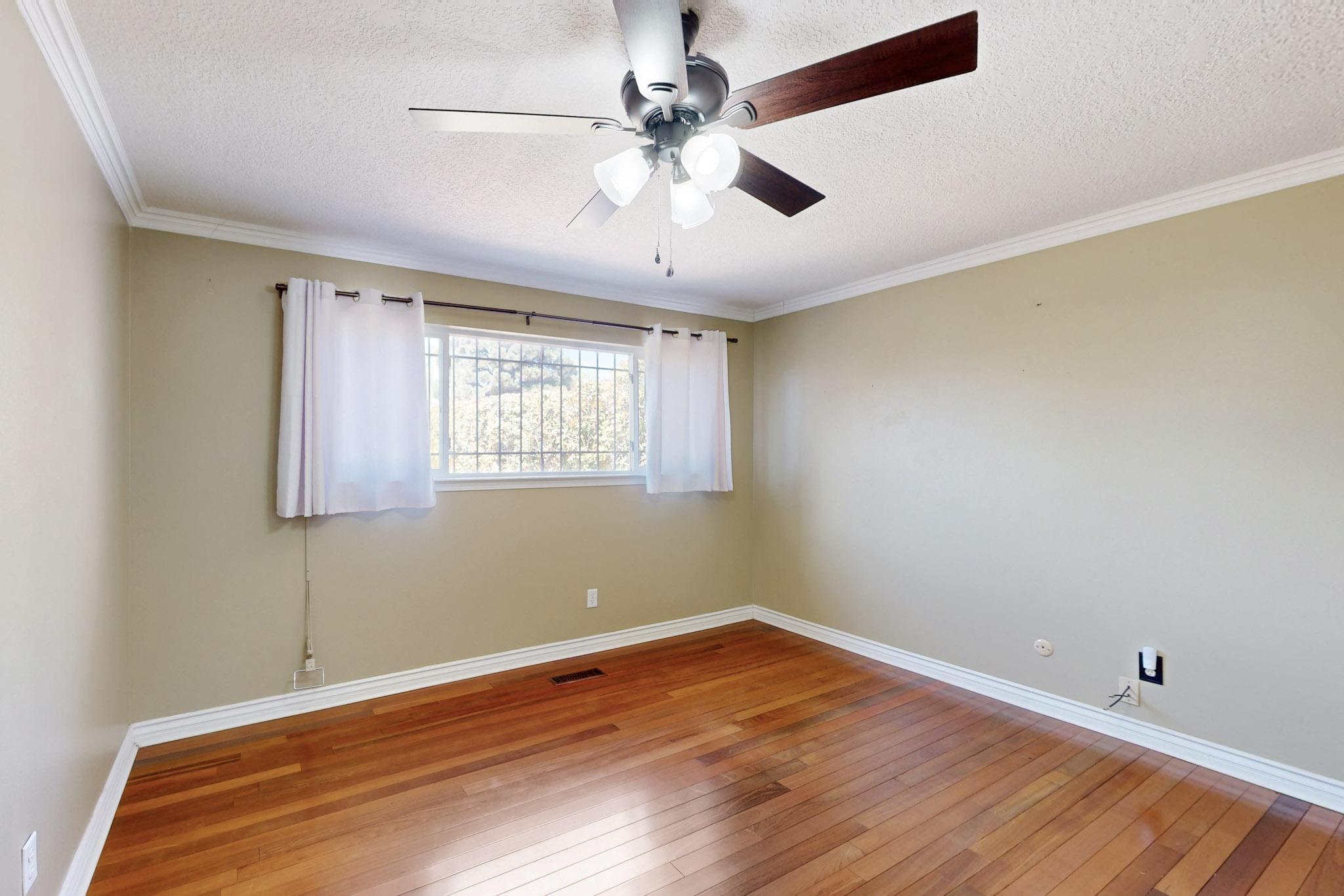 12412 CHELWOOD Trail NE