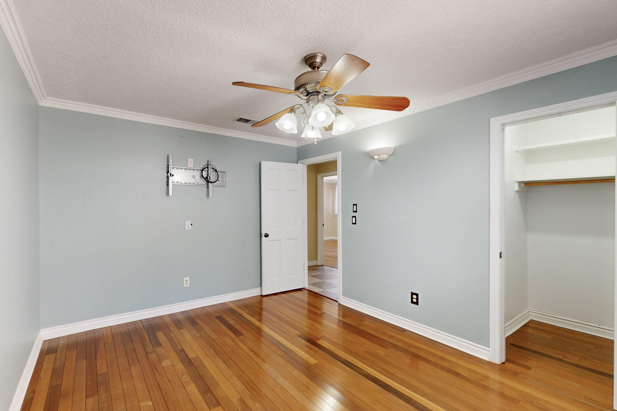 12412 CHELWOOD Trail NE