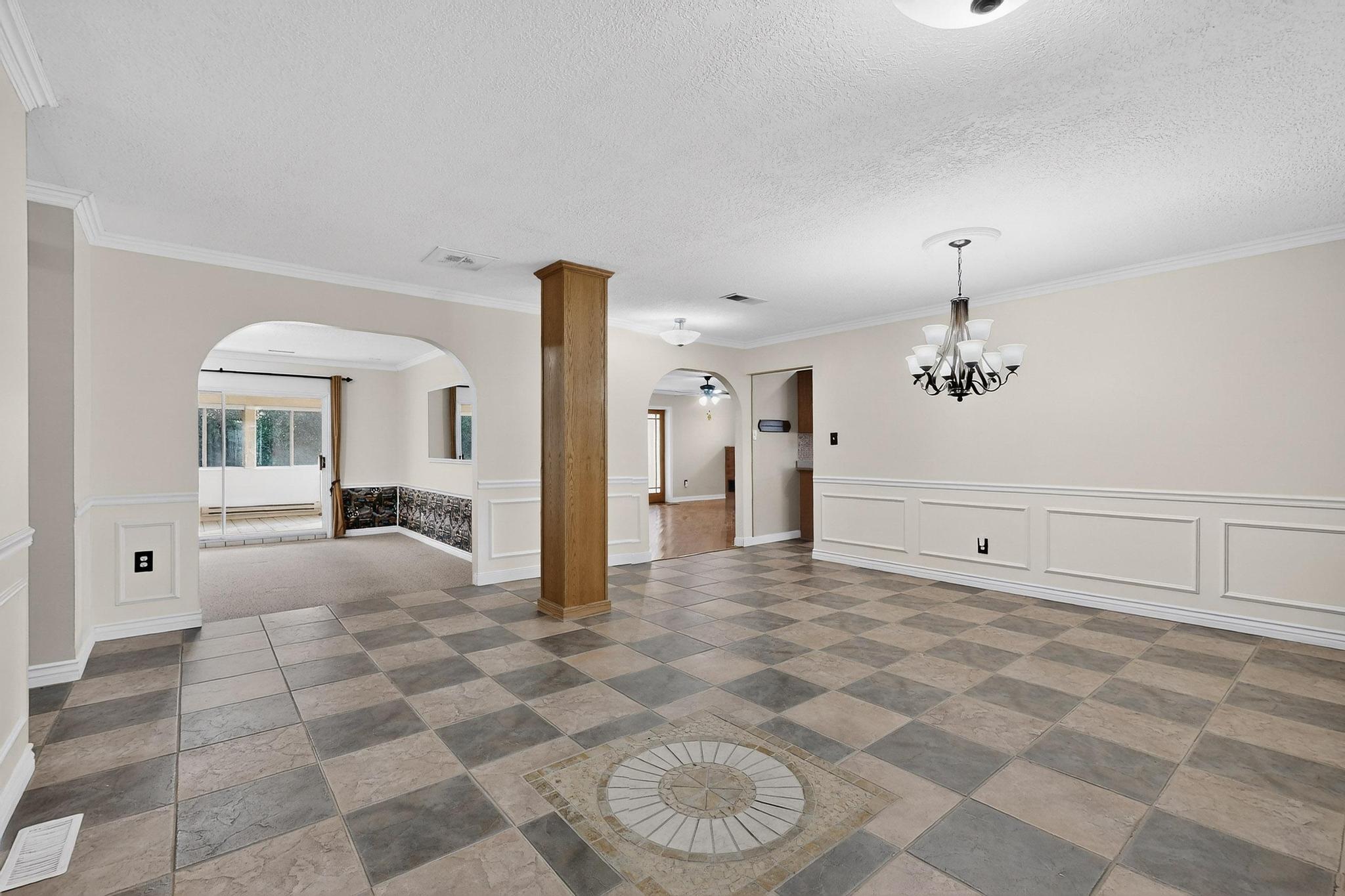 12412 CHELWOOD Trail NE