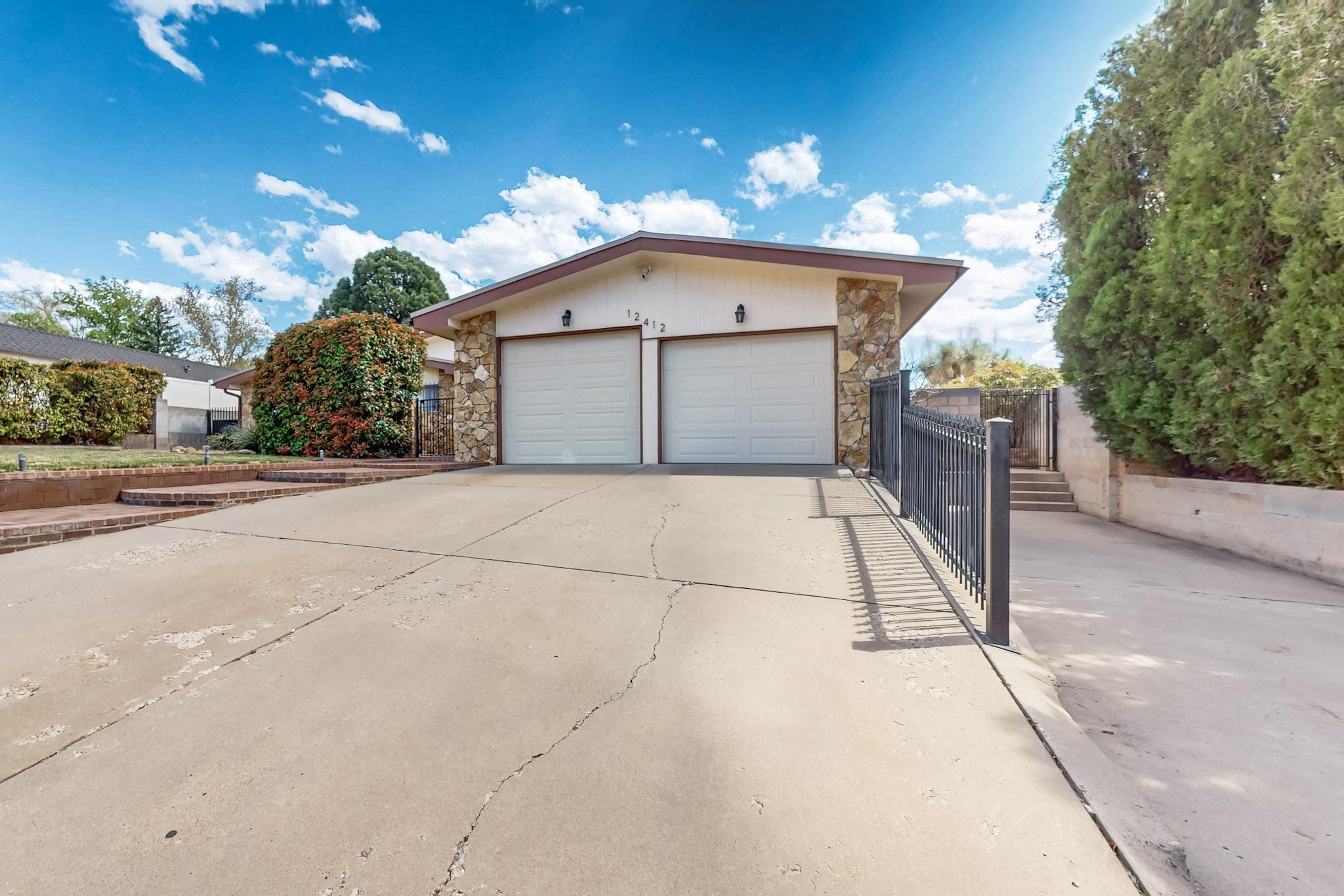 12412 CHELWOOD Trail NE