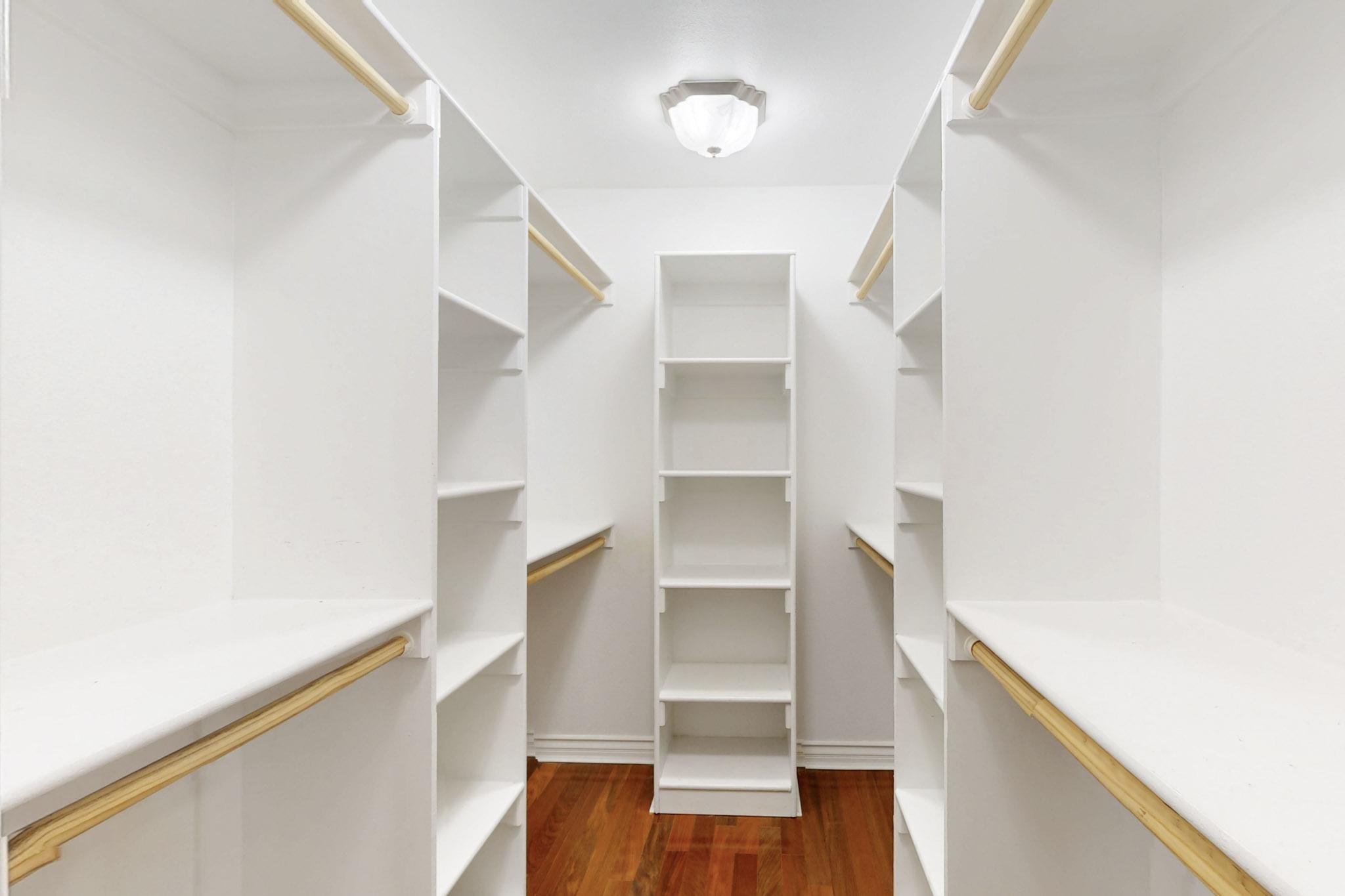 12412 CHELWOOD Trail NE