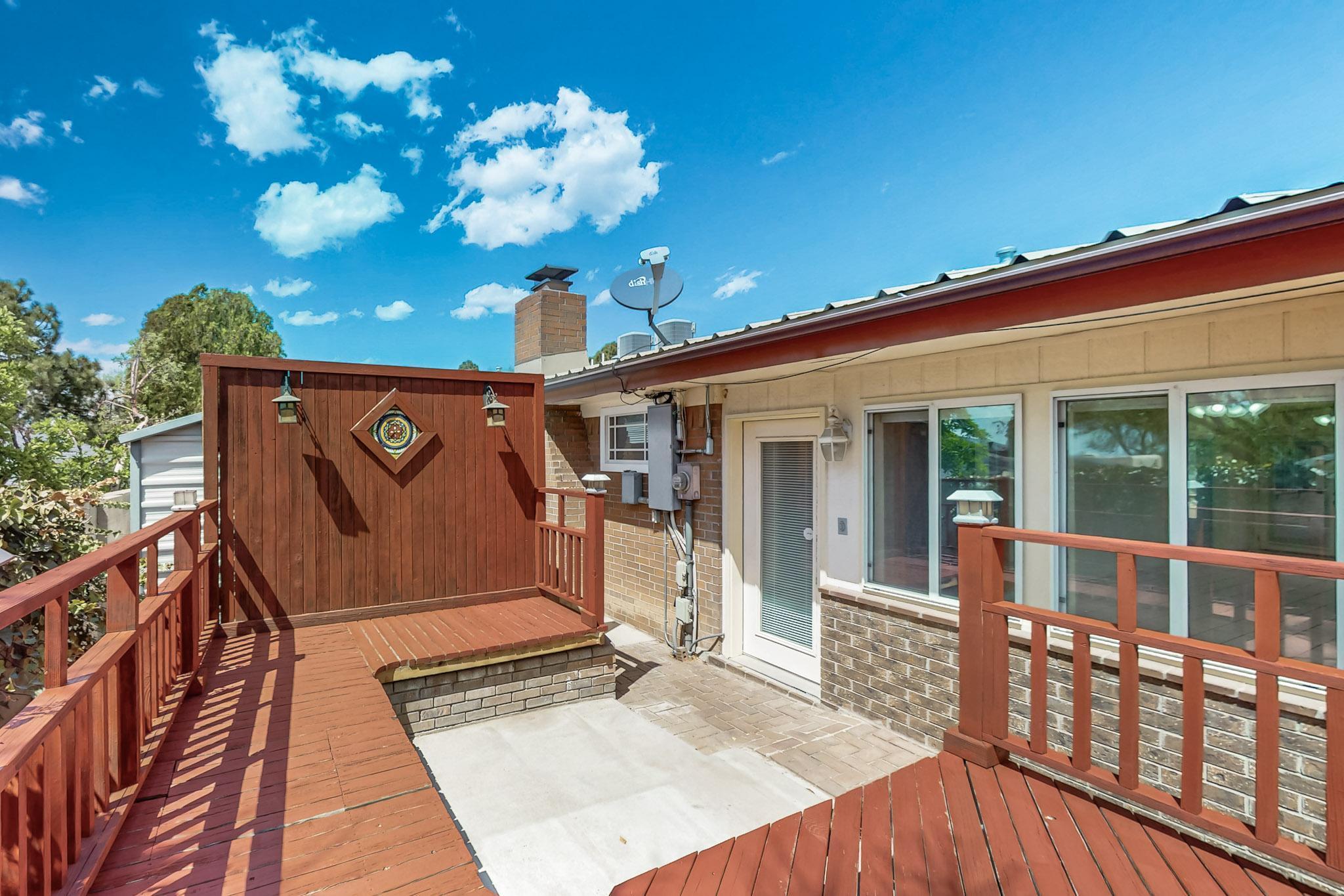 12412 CHELWOOD Trail NE