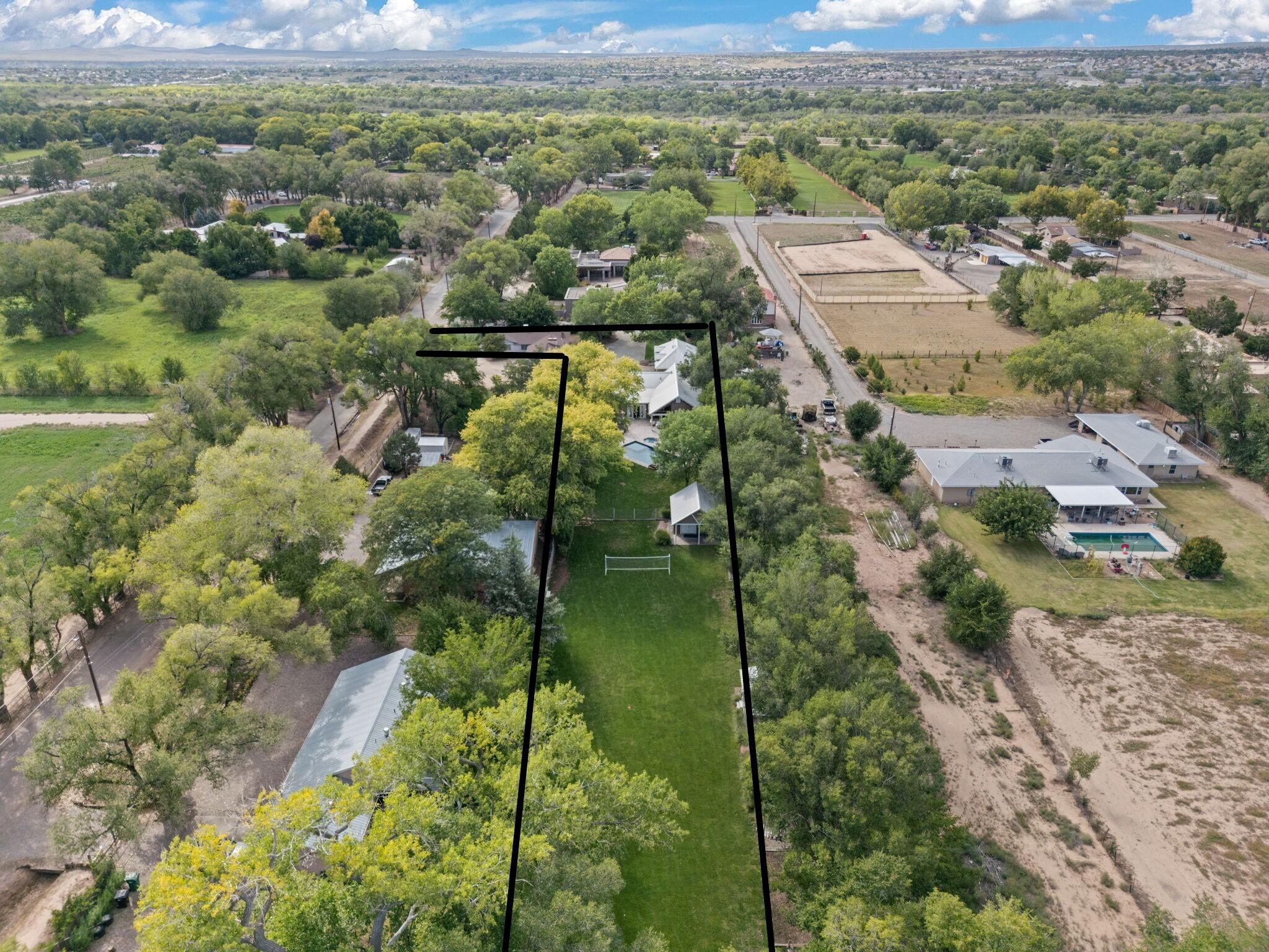 921 CHAMISAL Road NW