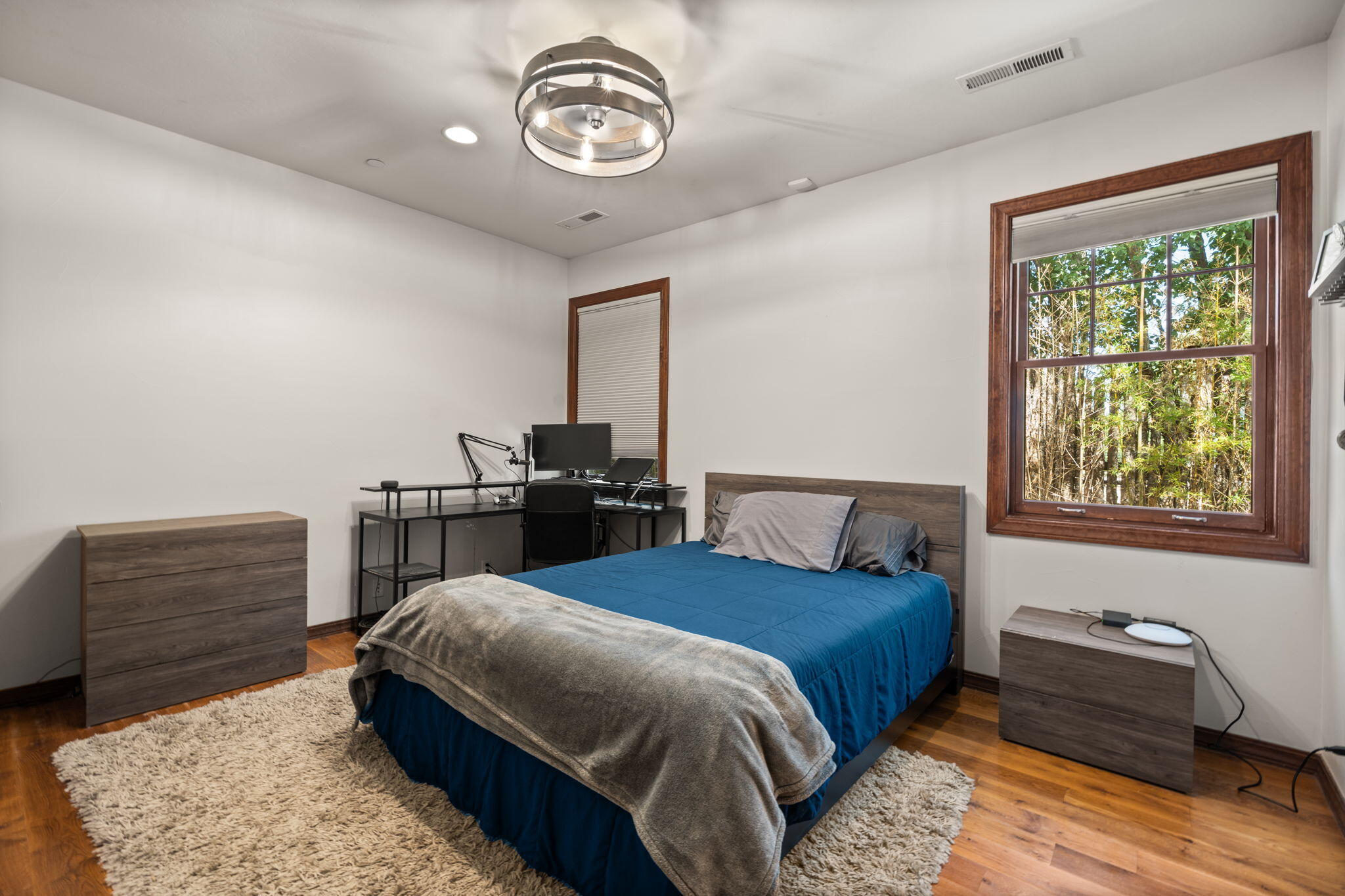 921 CHAMISAL Road NW