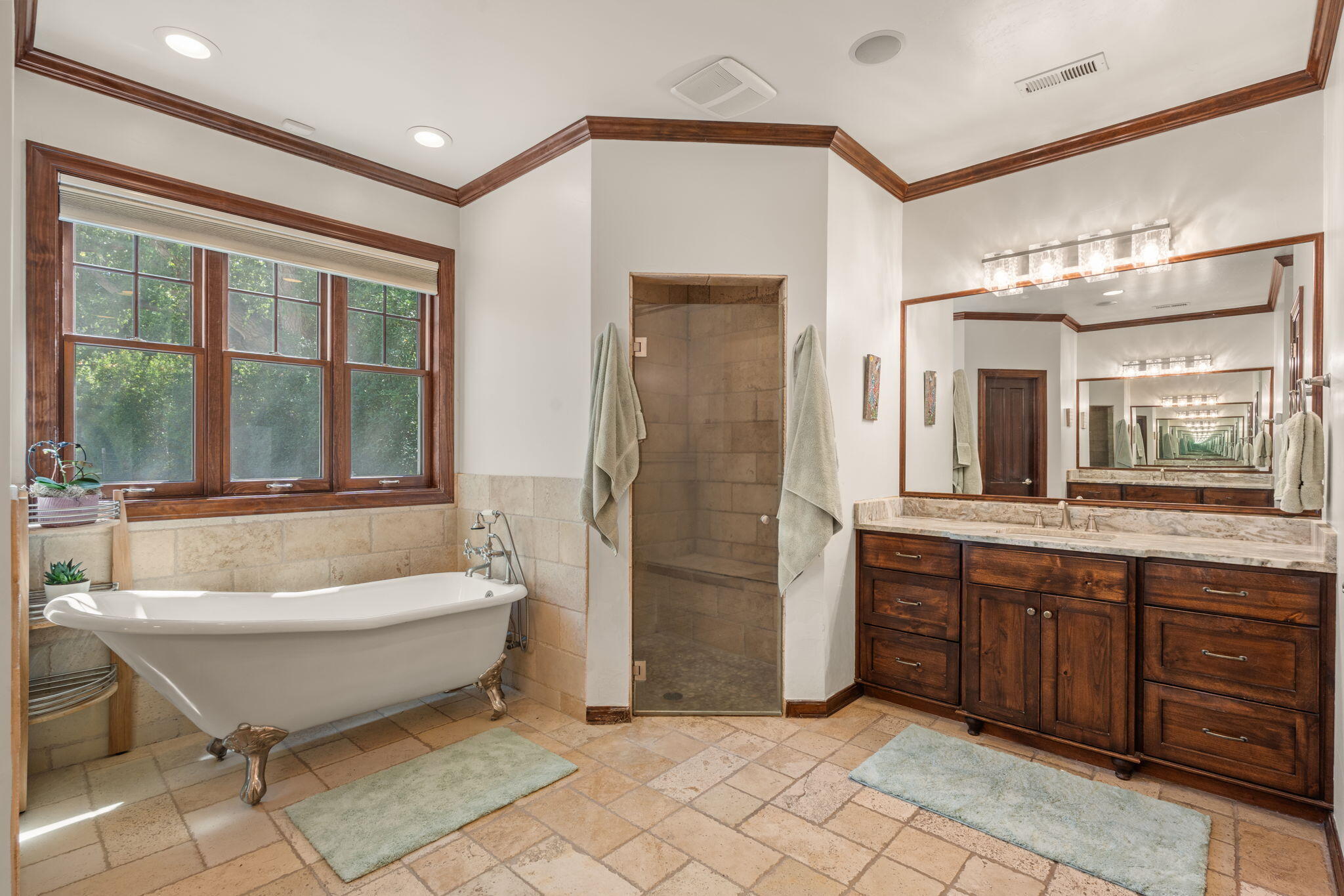 921 CHAMISAL Road NW