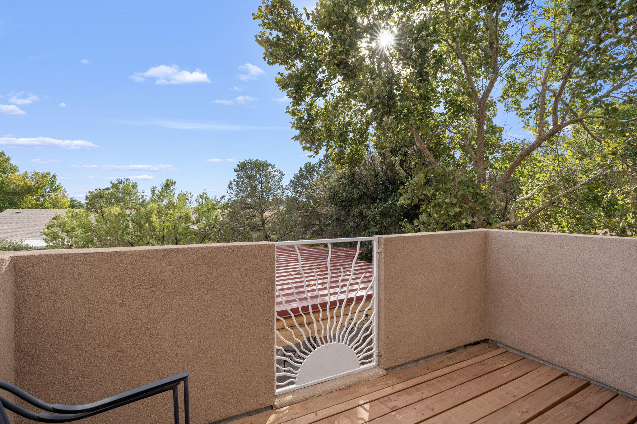 5136 ROANOKE Avenue NW