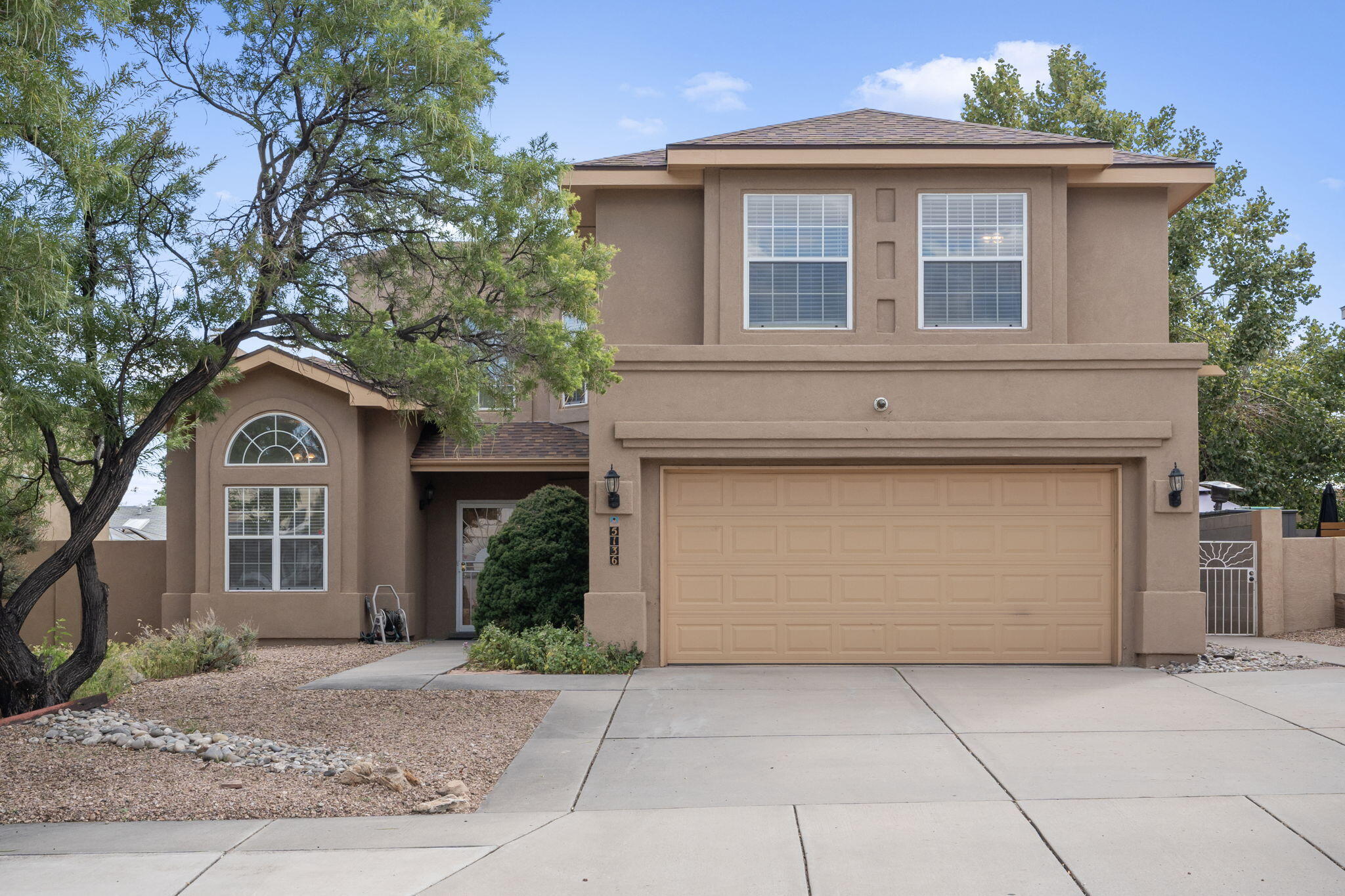 5136 ROANOKE Avenue NW