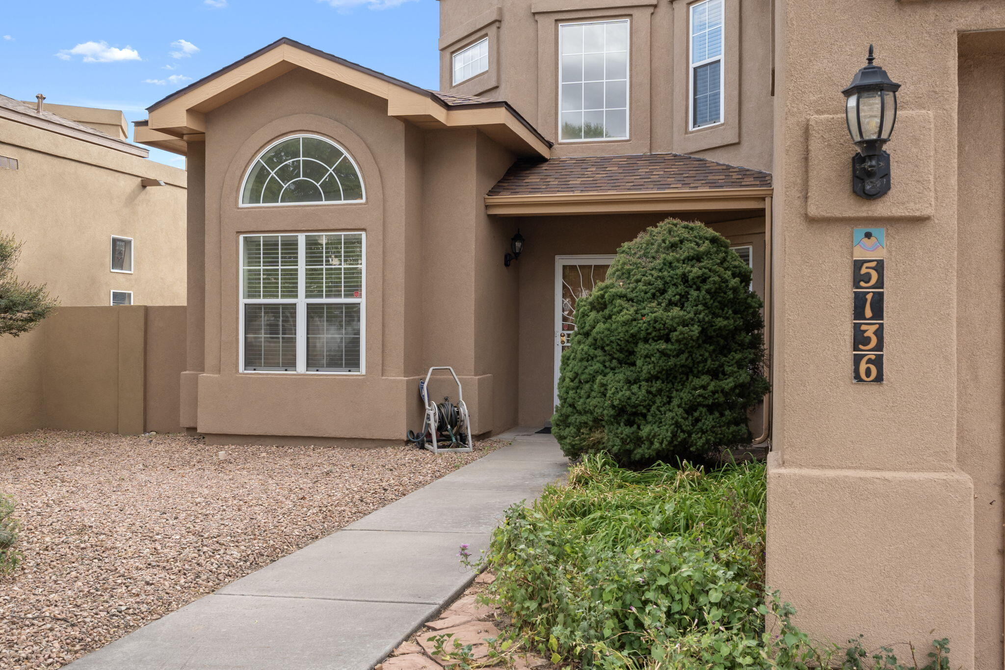 5136 ROANOKE Avenue NW