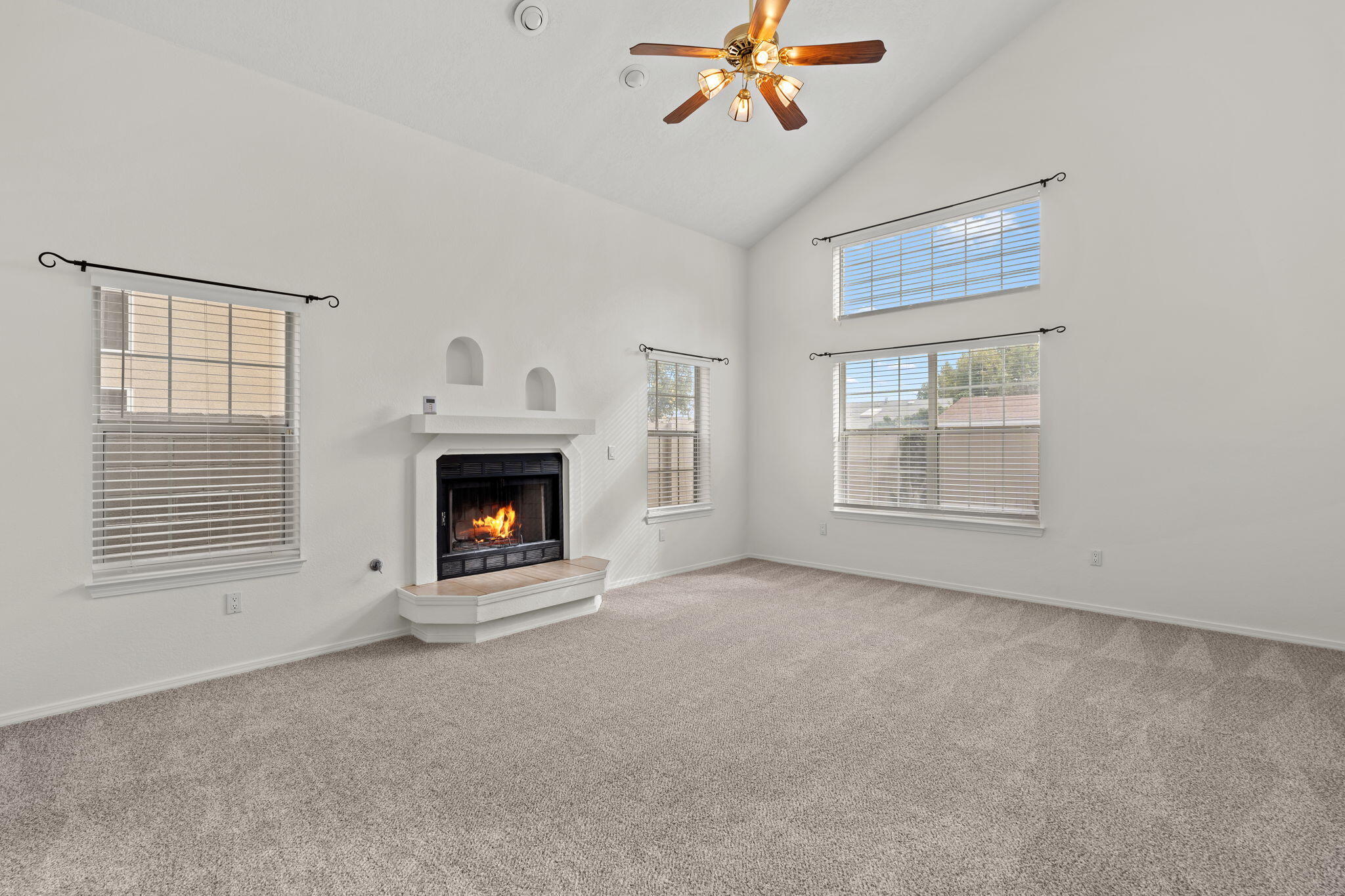 5136 ROANOKE Avenue NW