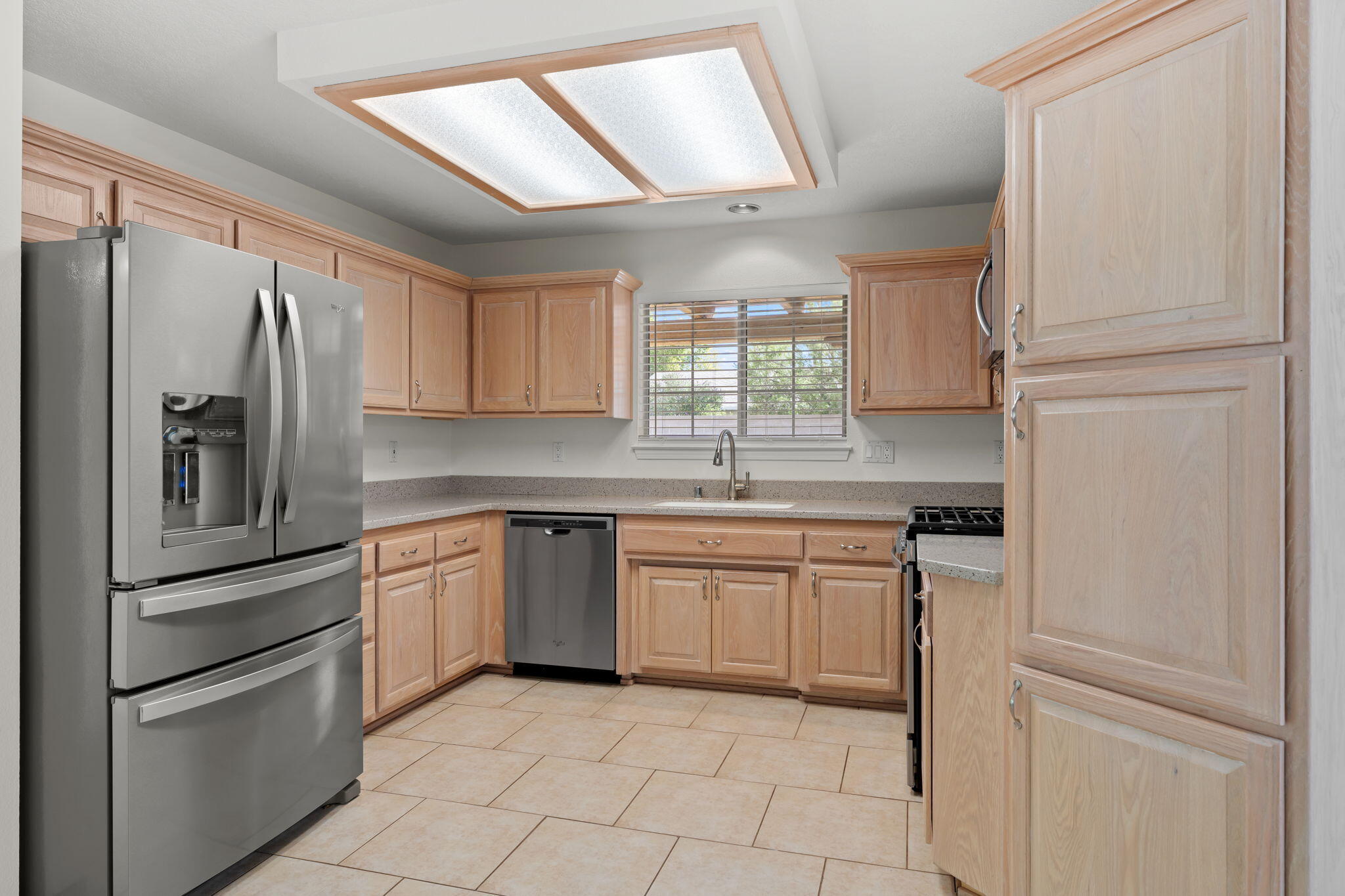 5136 ROANOKE Avenue NW