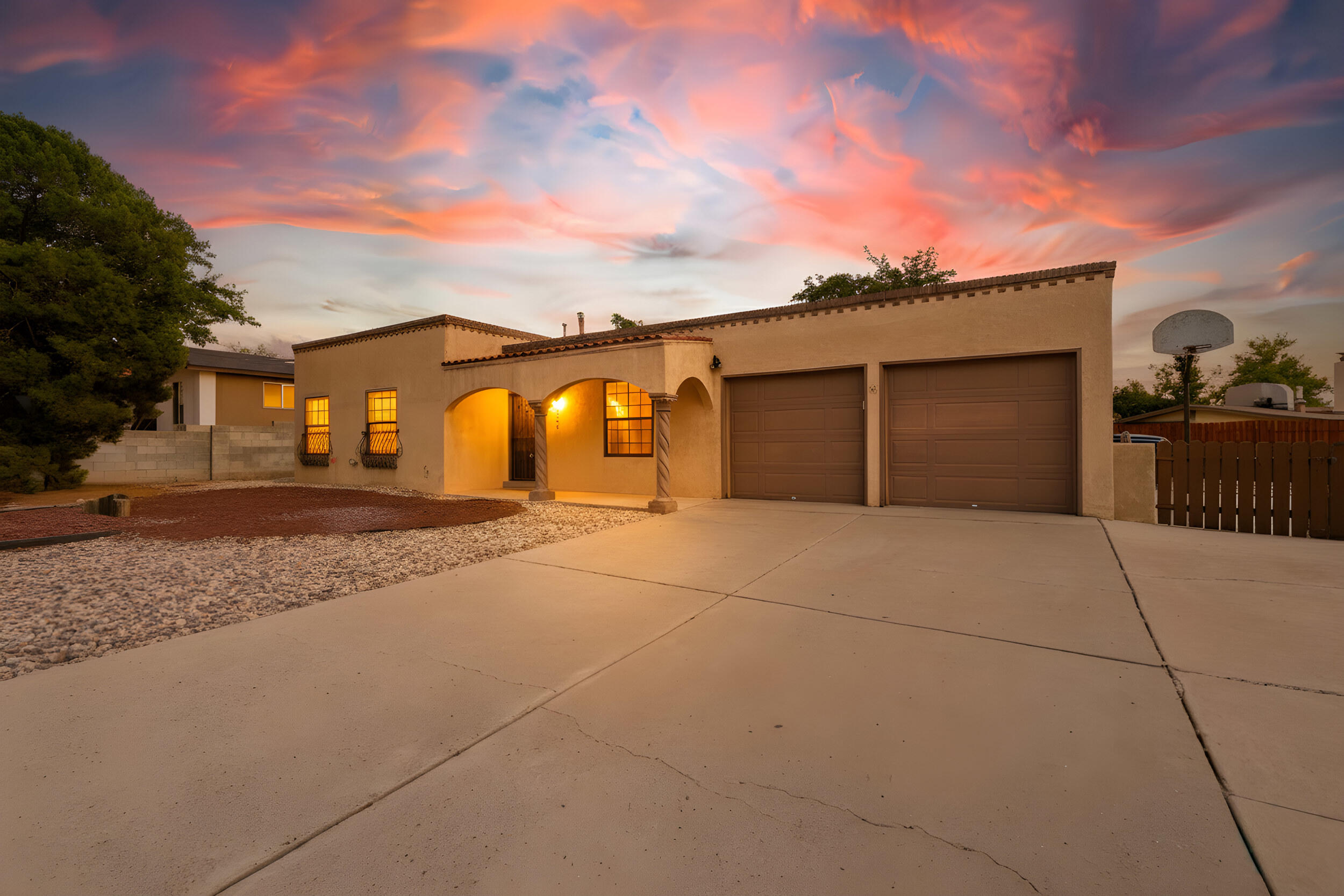 3824 Tracy Street NE