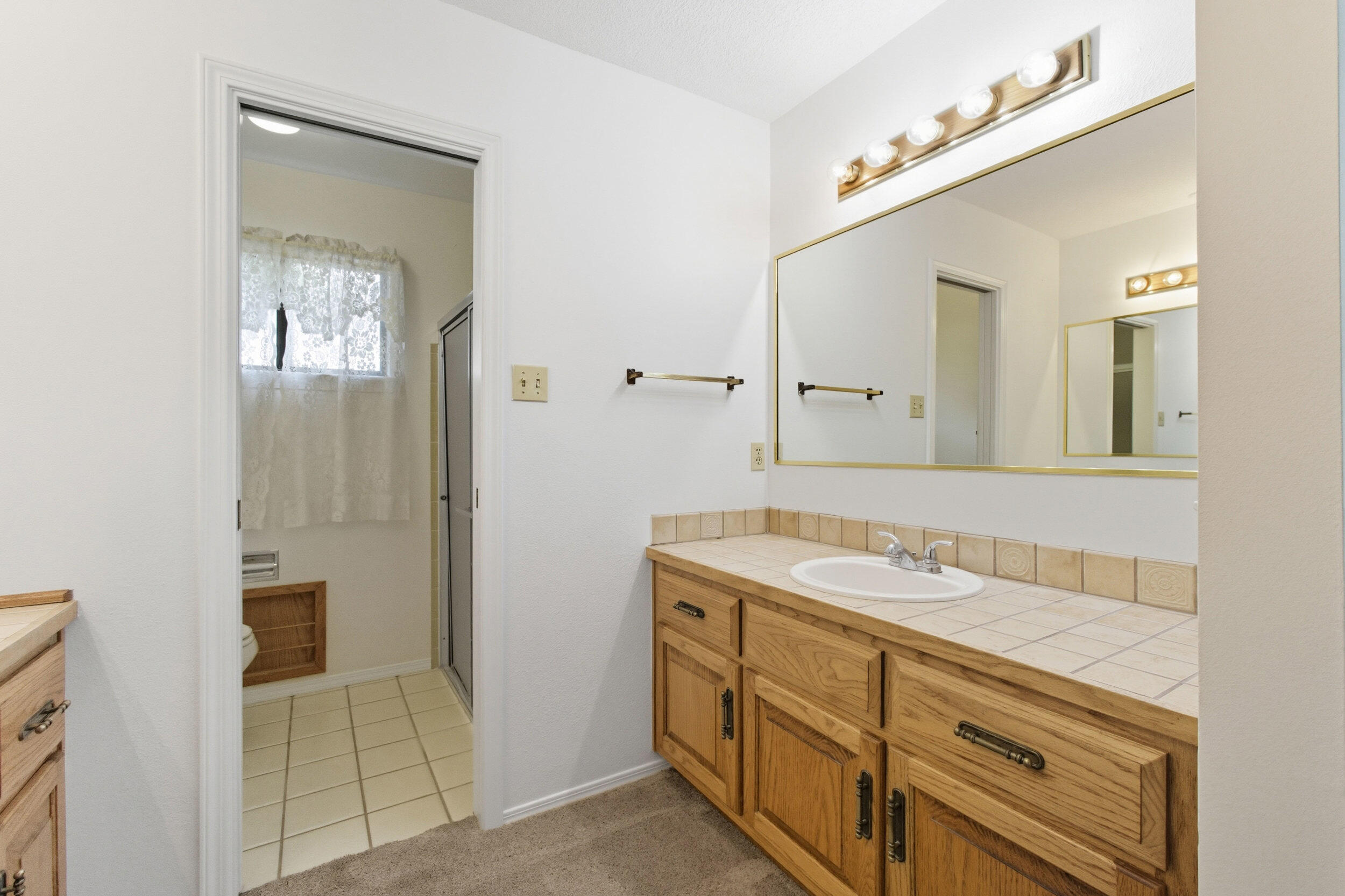 3824 Tracy Street NE