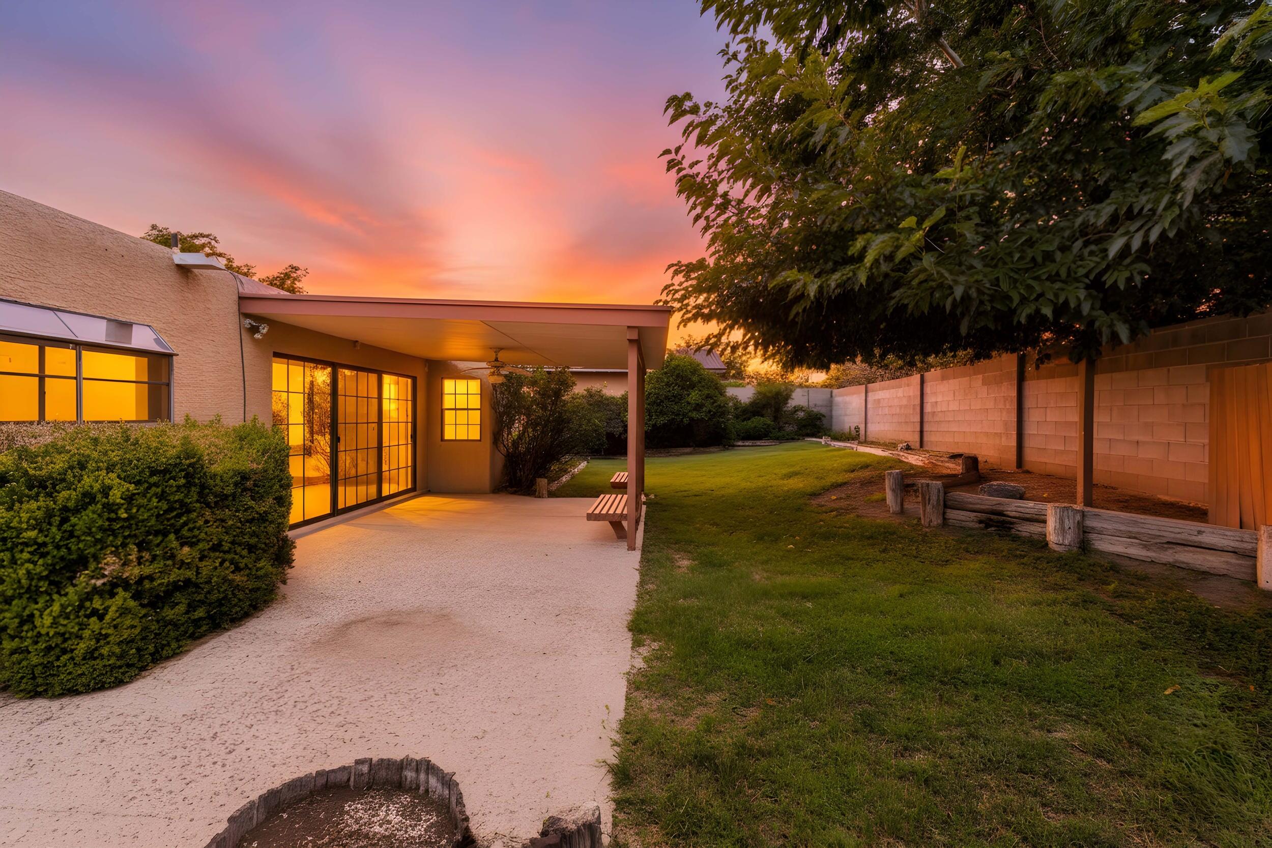 3824 Tracy Street NE