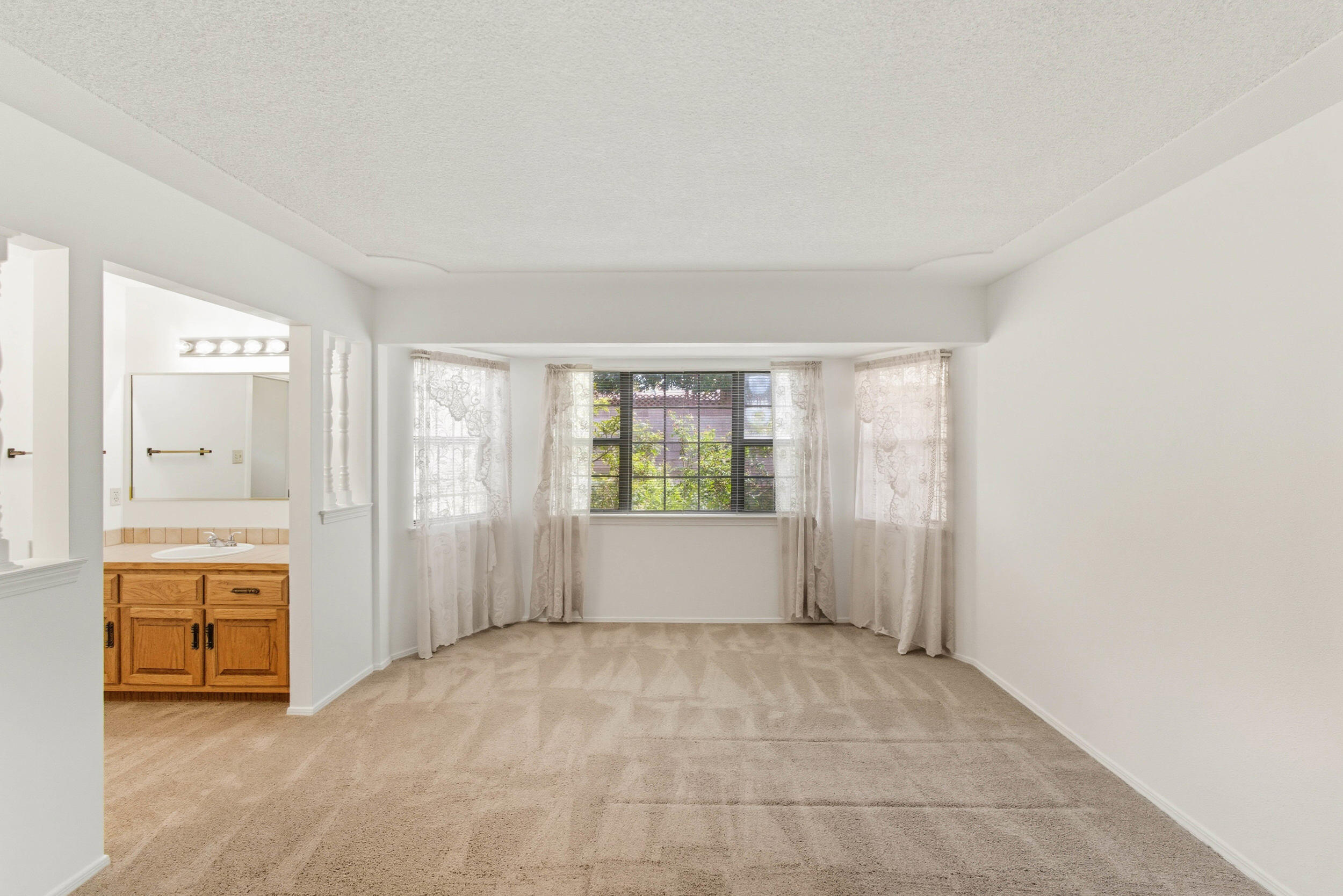 3824 Tracy Street NE