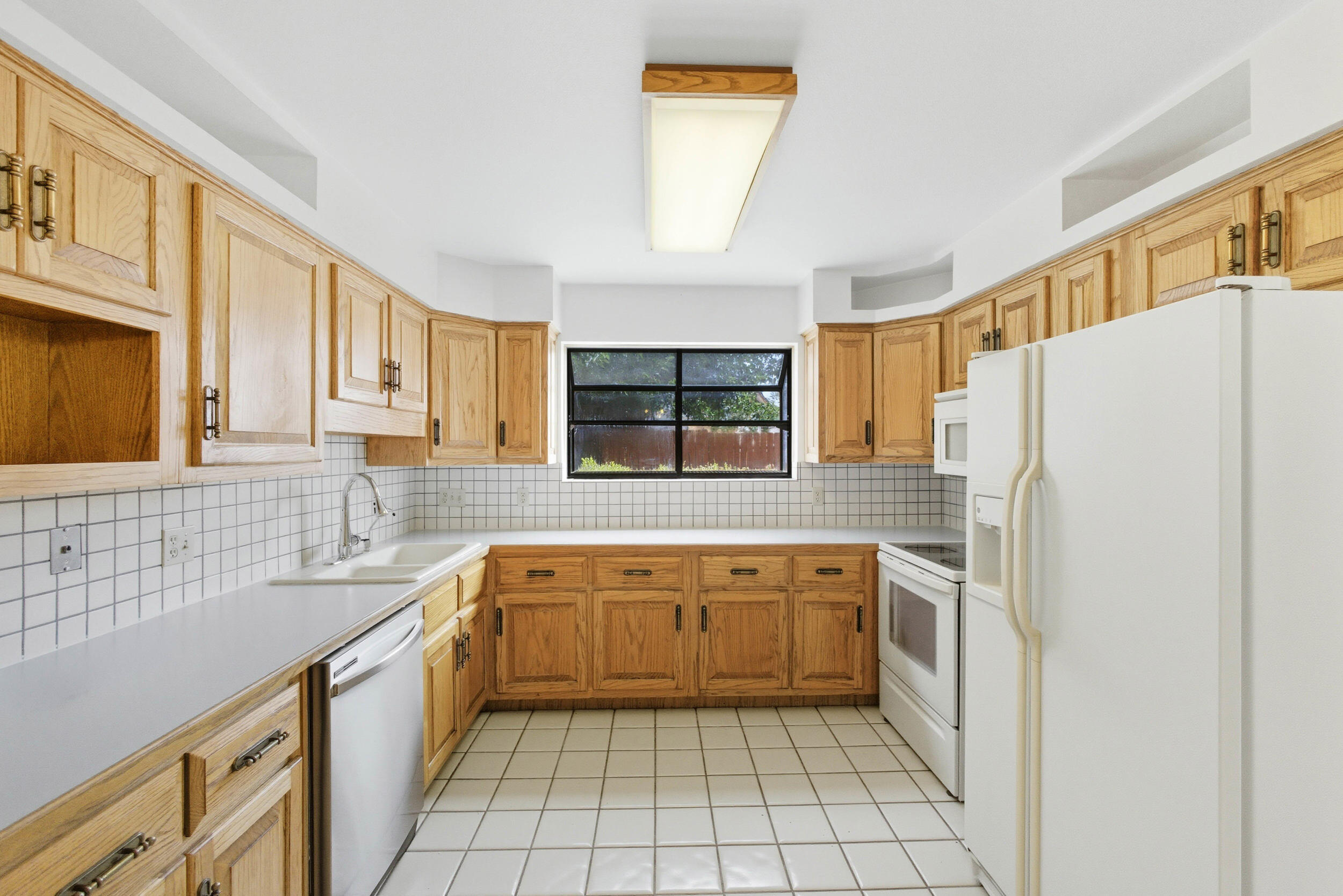 3824 Tracy Street NE