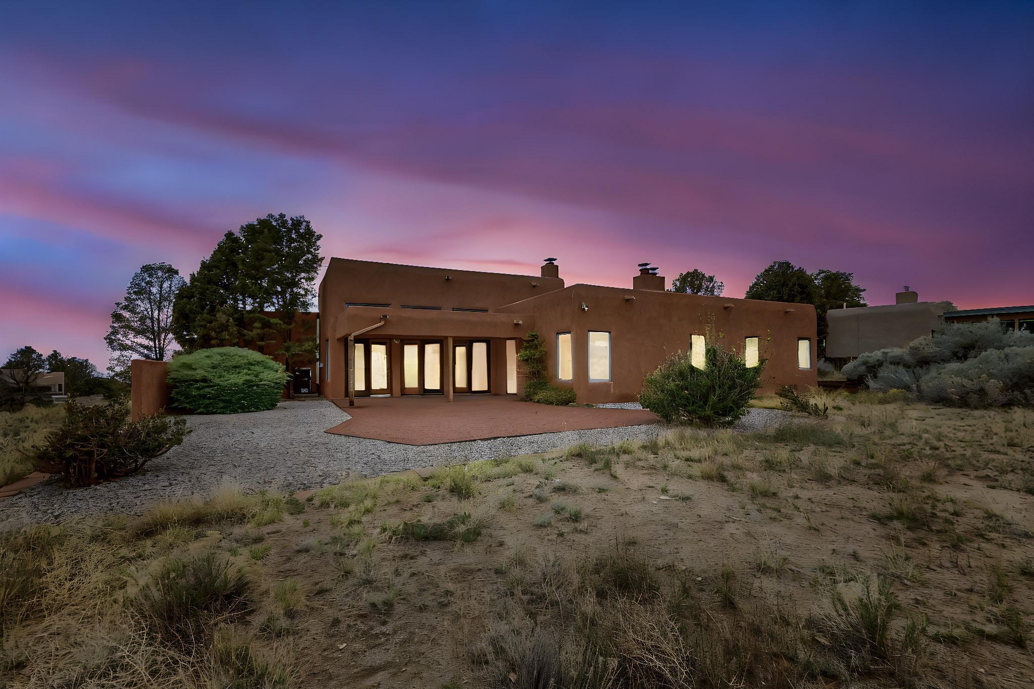 1704 QUAIL RUN Court NE