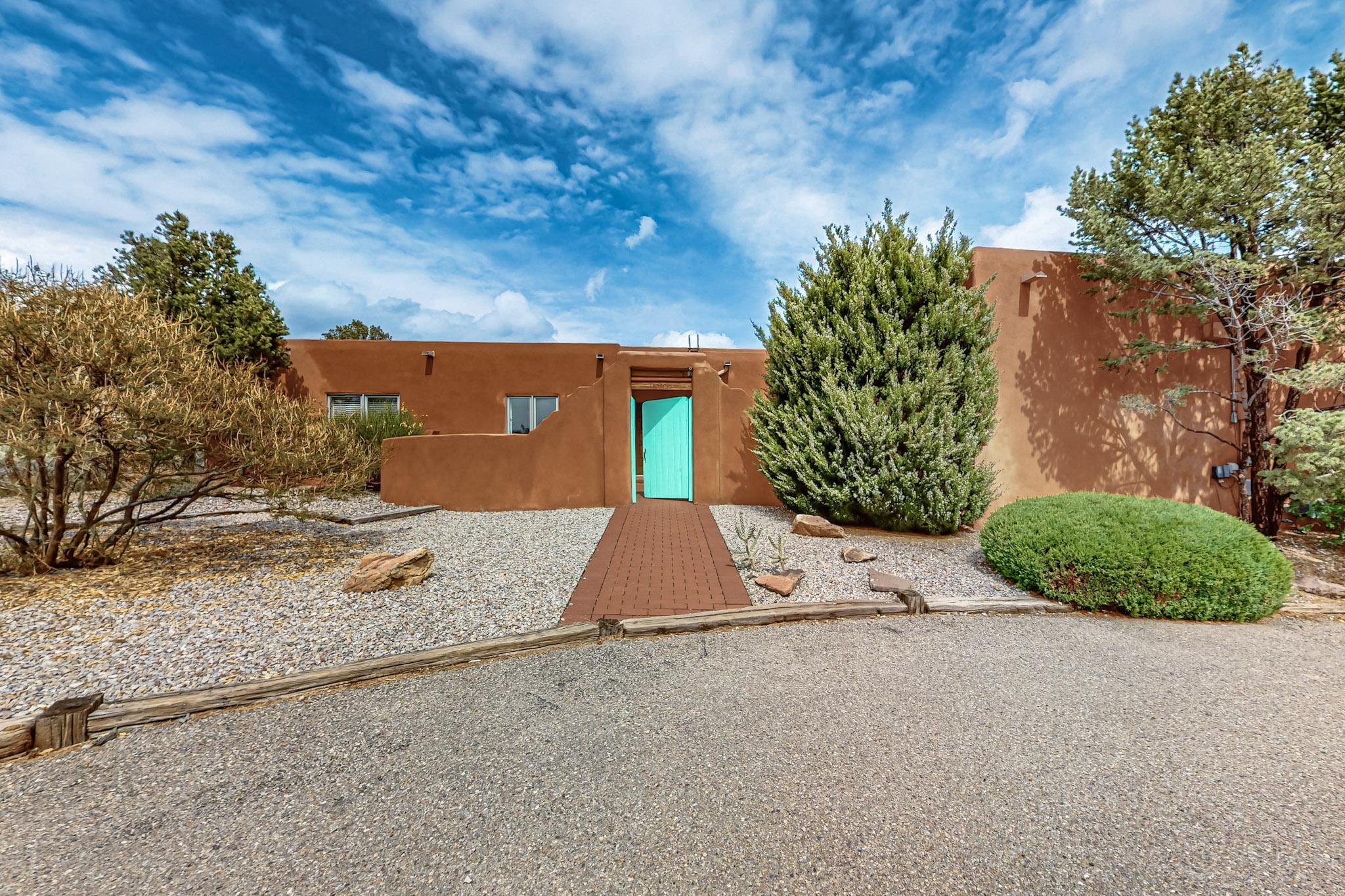 1704 QUAIL RUN Court NE