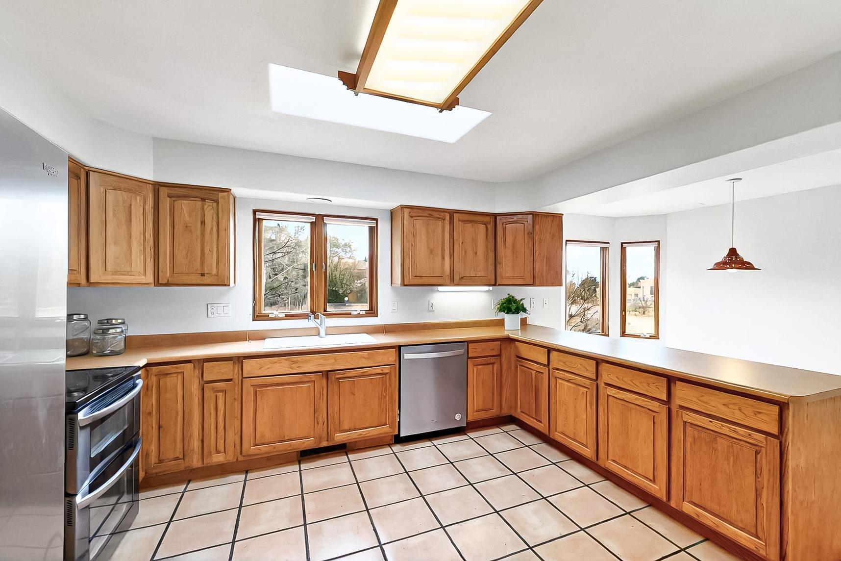 1704 QUAIL RUN Court NE