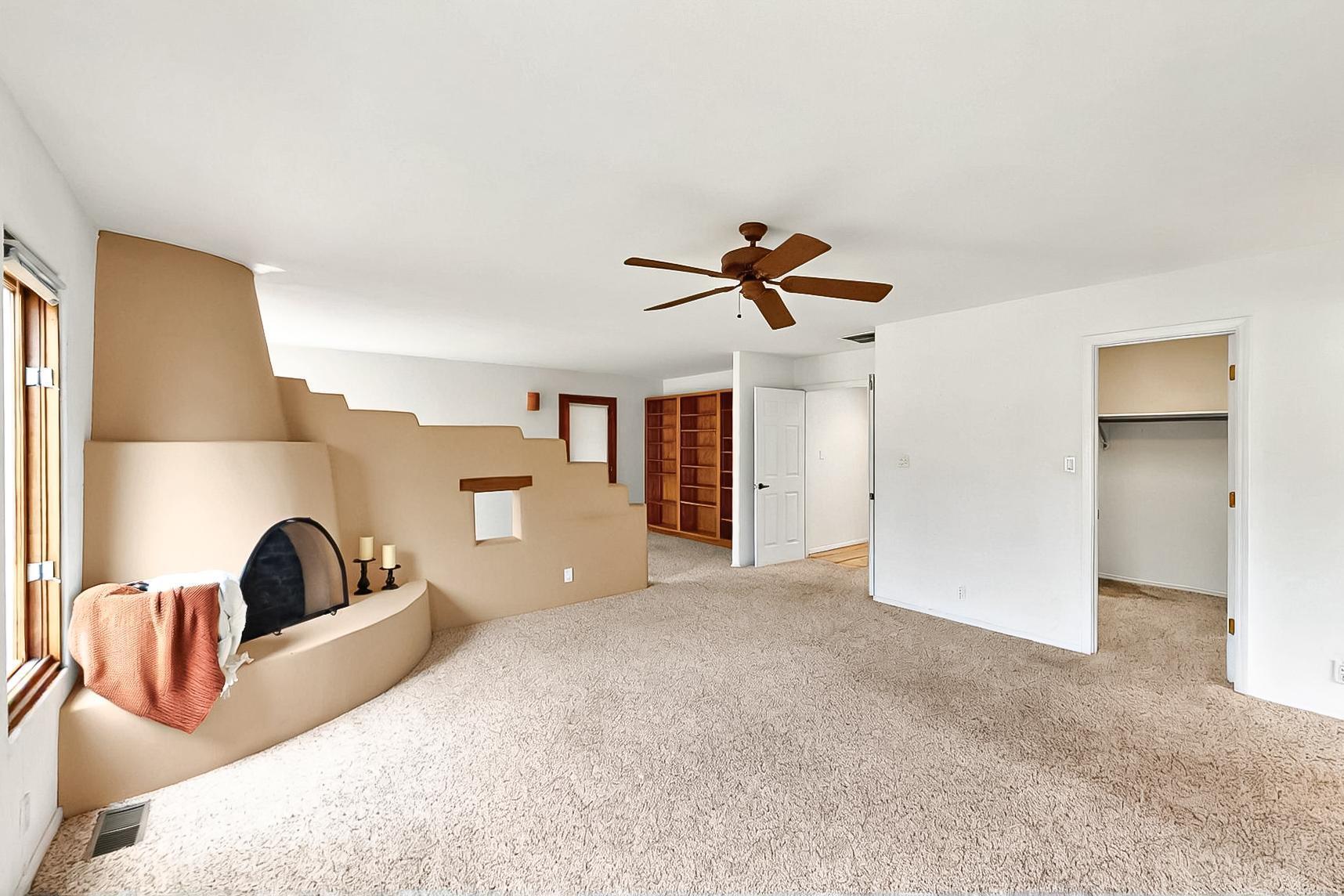 1704 QUAIL RUN Court NE