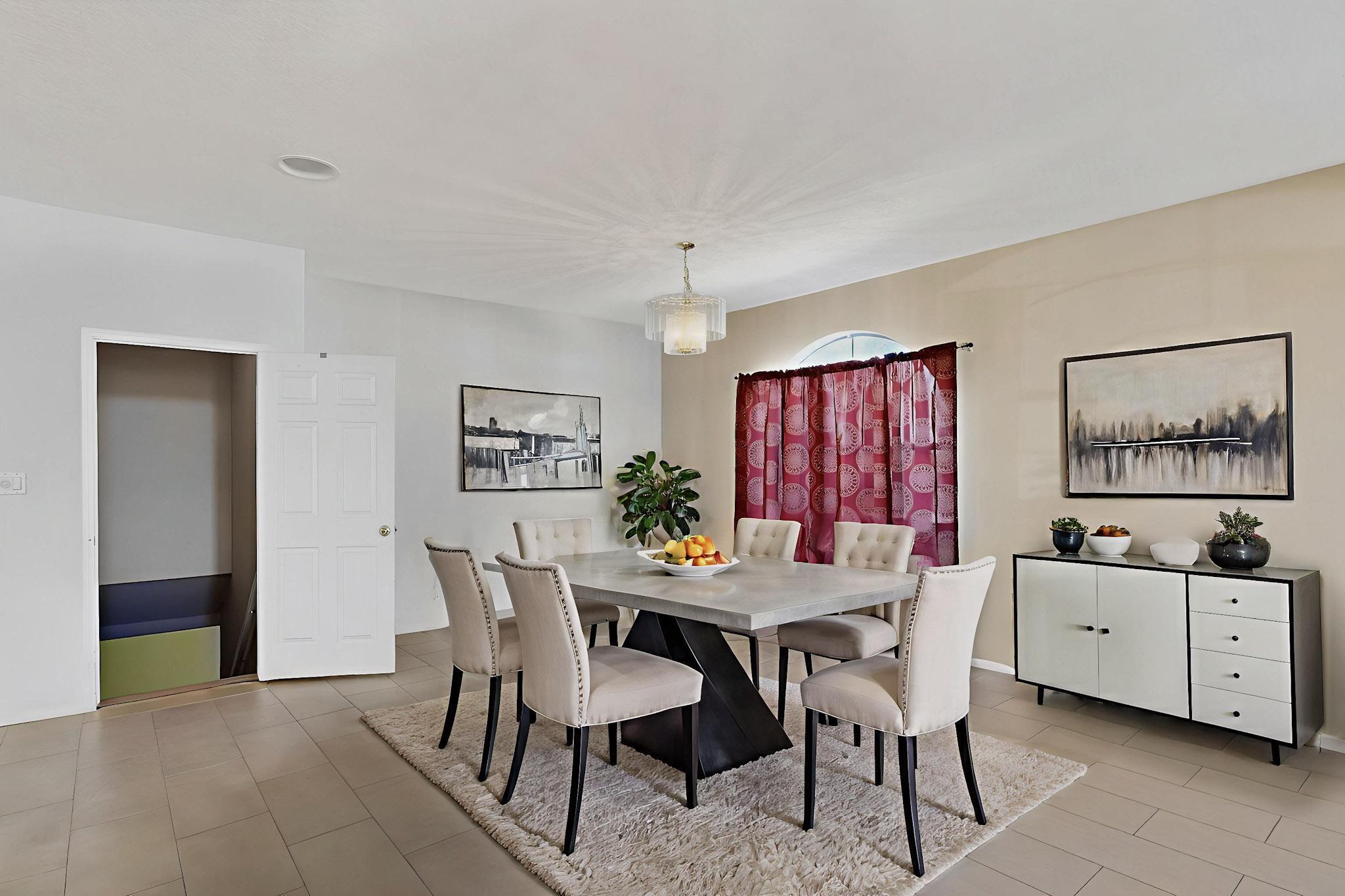 8712 NEW HAMPTON Road NE