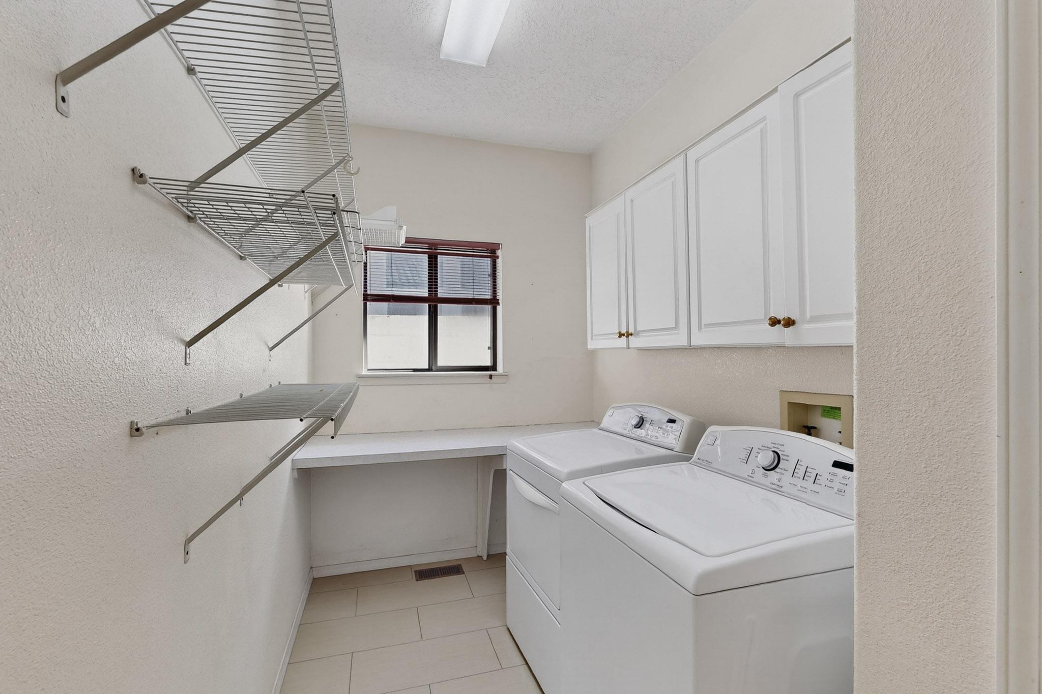 8712 NEW HAMPTON Road NE