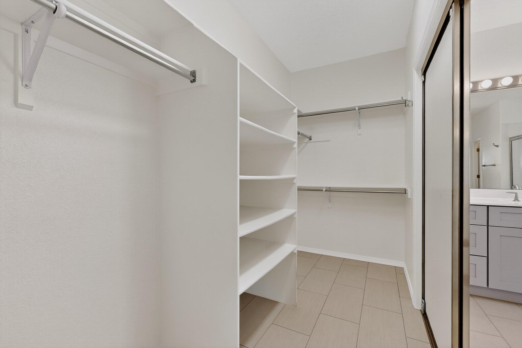 8712 NEW HAMPTON Road NE