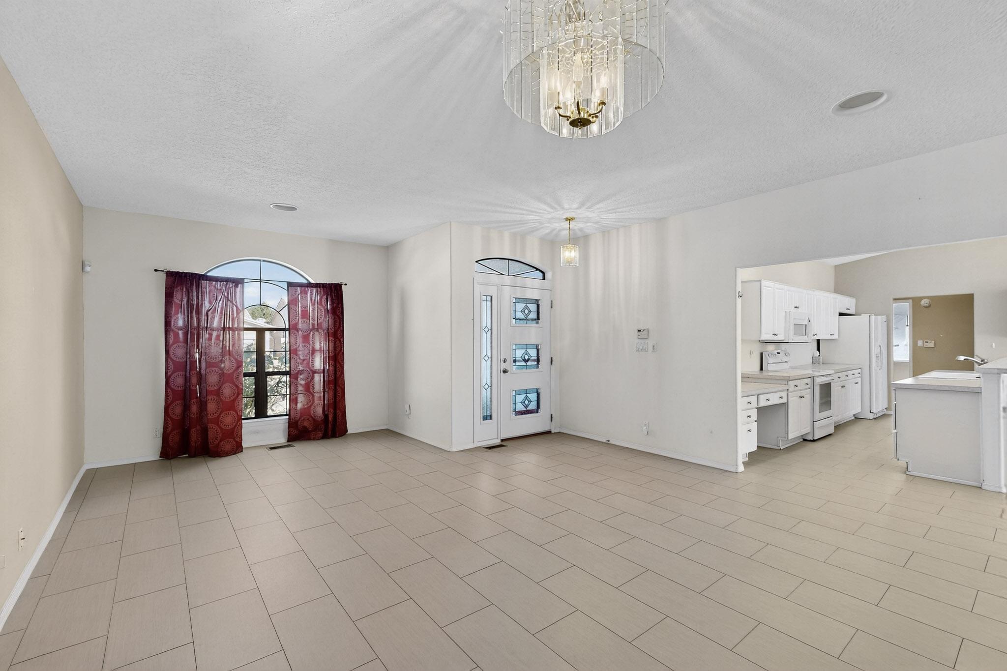 8712 NEW HAMPTON Road NE