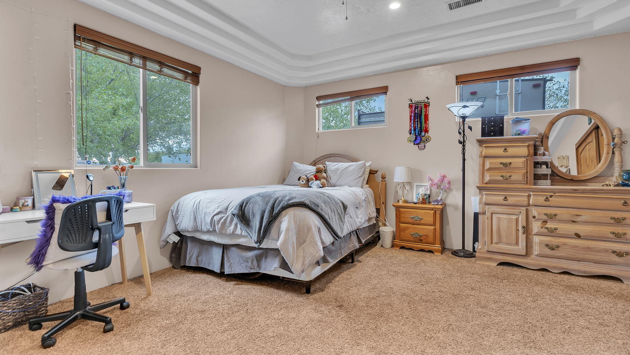 2620 Pajarito Road SW