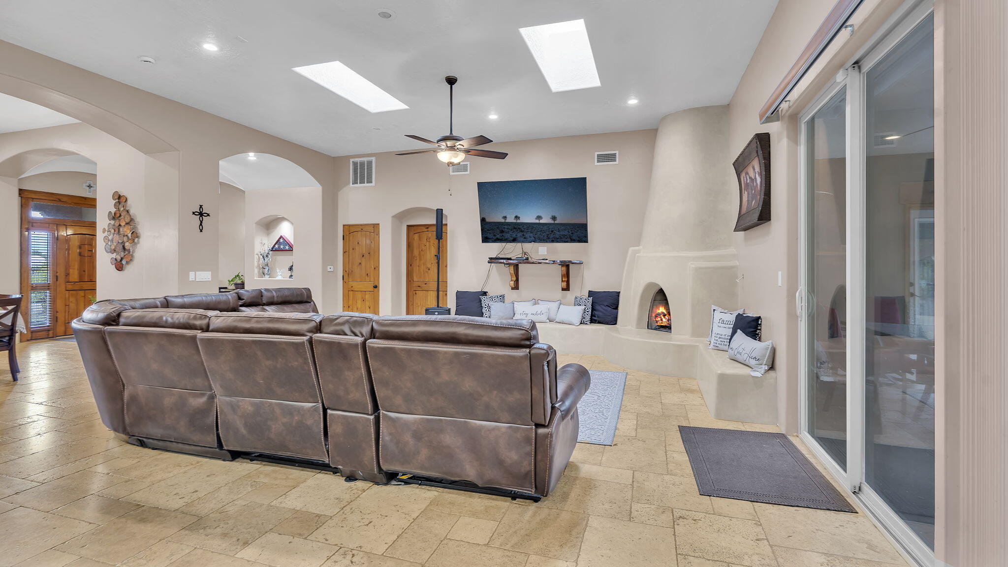 2620 Pajarito Road SW