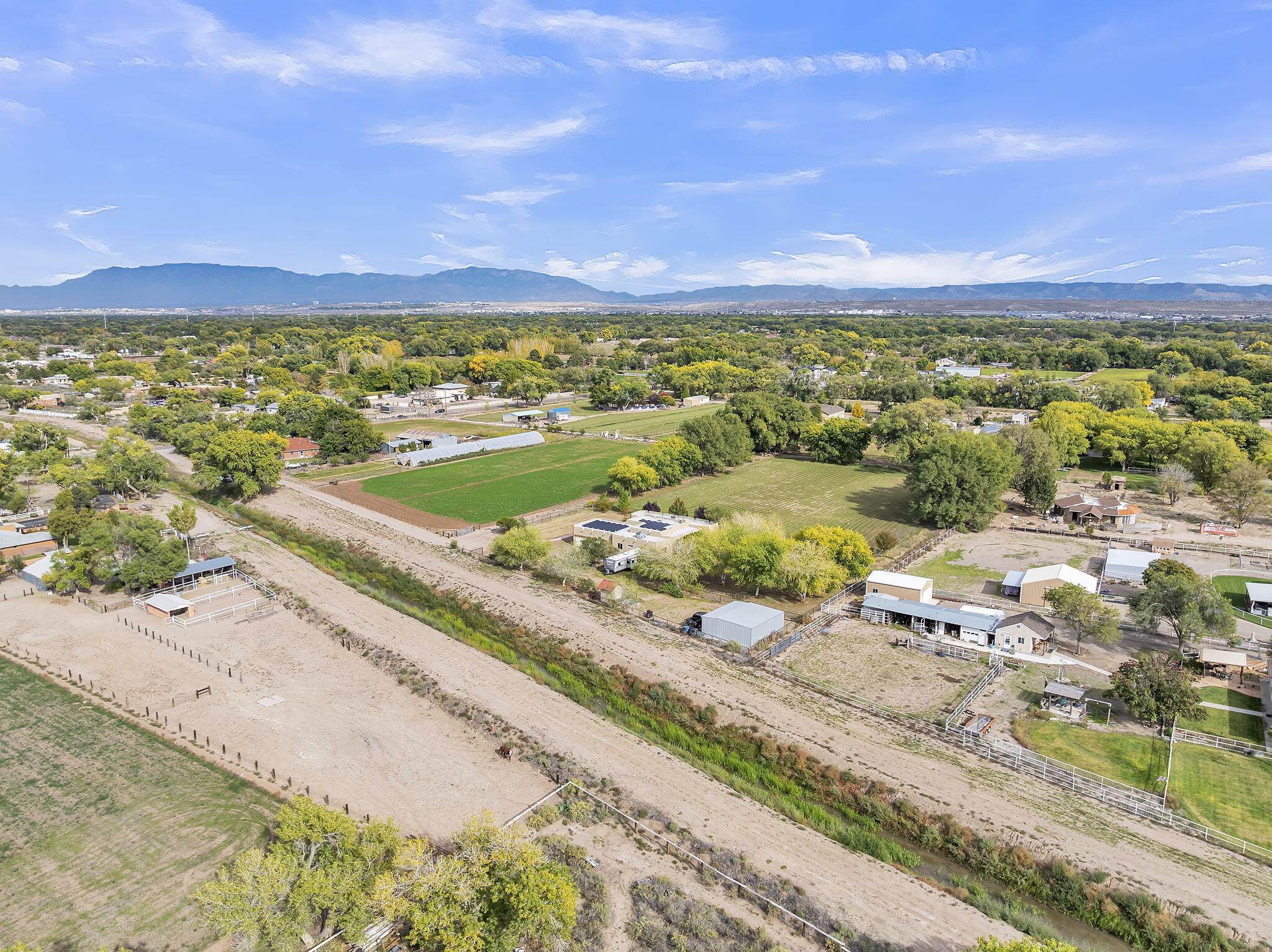2620 Pajarito Road SW
