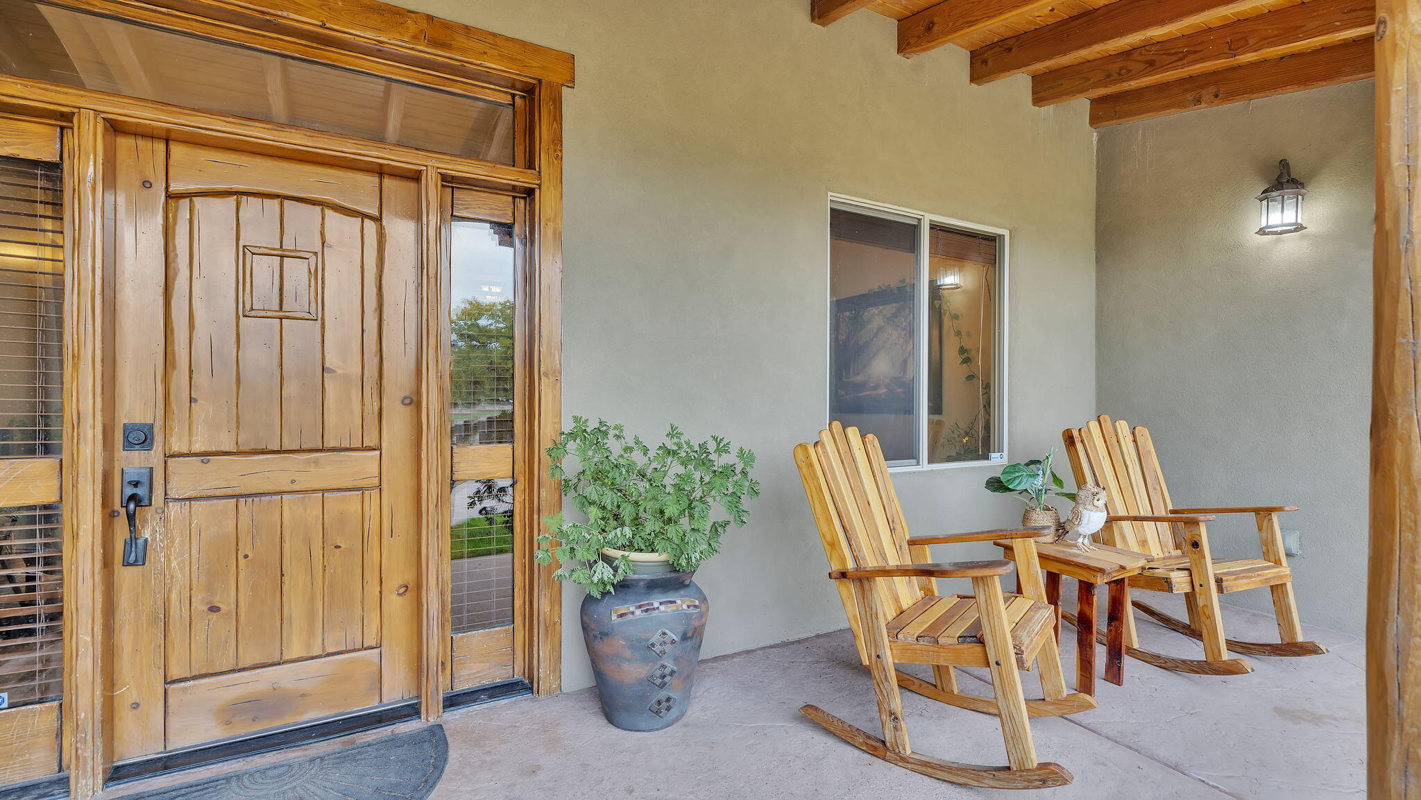 2620 Pajarito Road SW