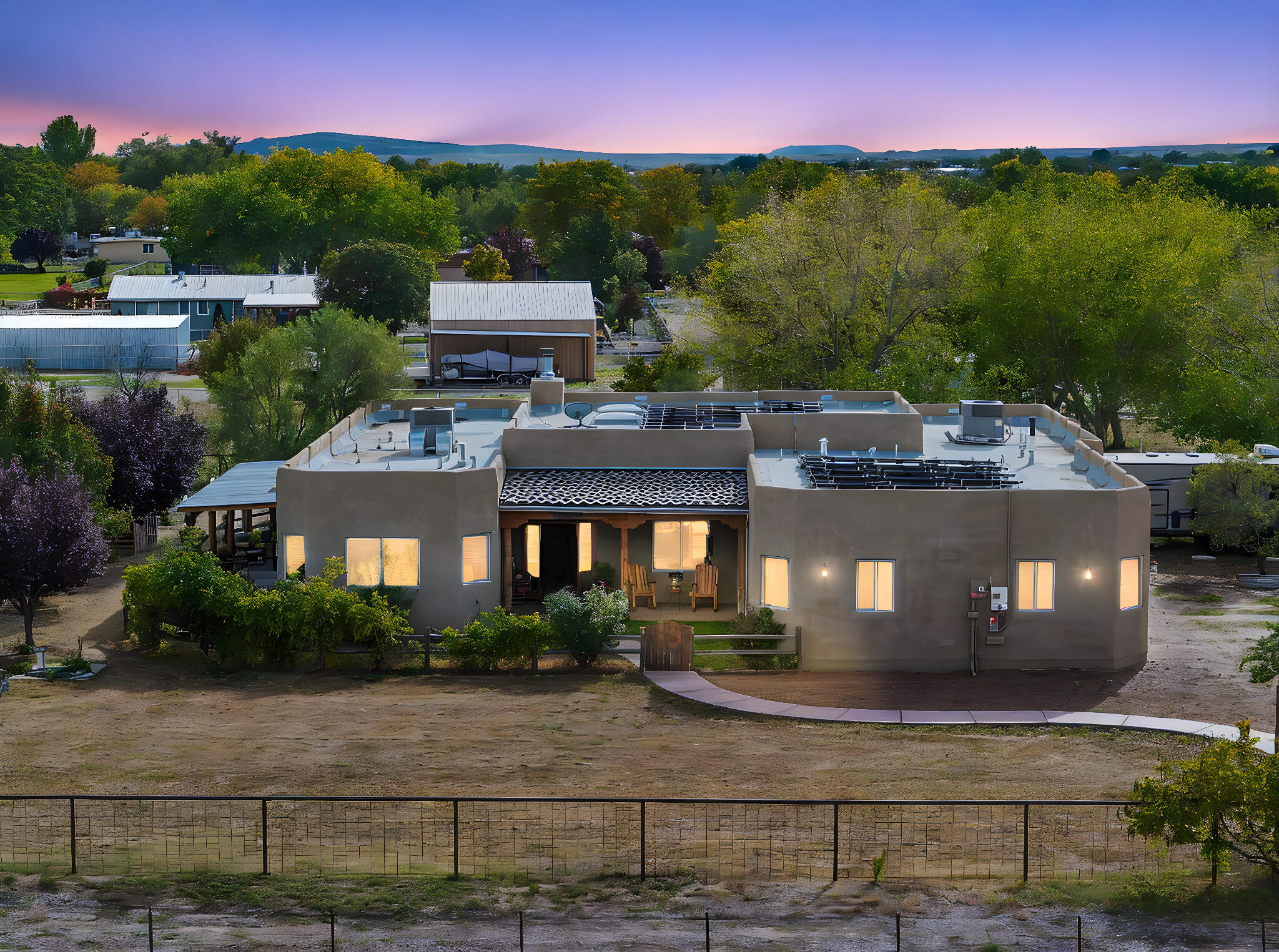 2620 Pajarito Road SW