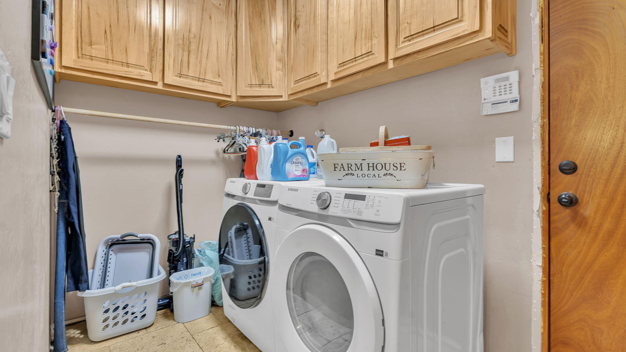 2620 Pajarito Road SW