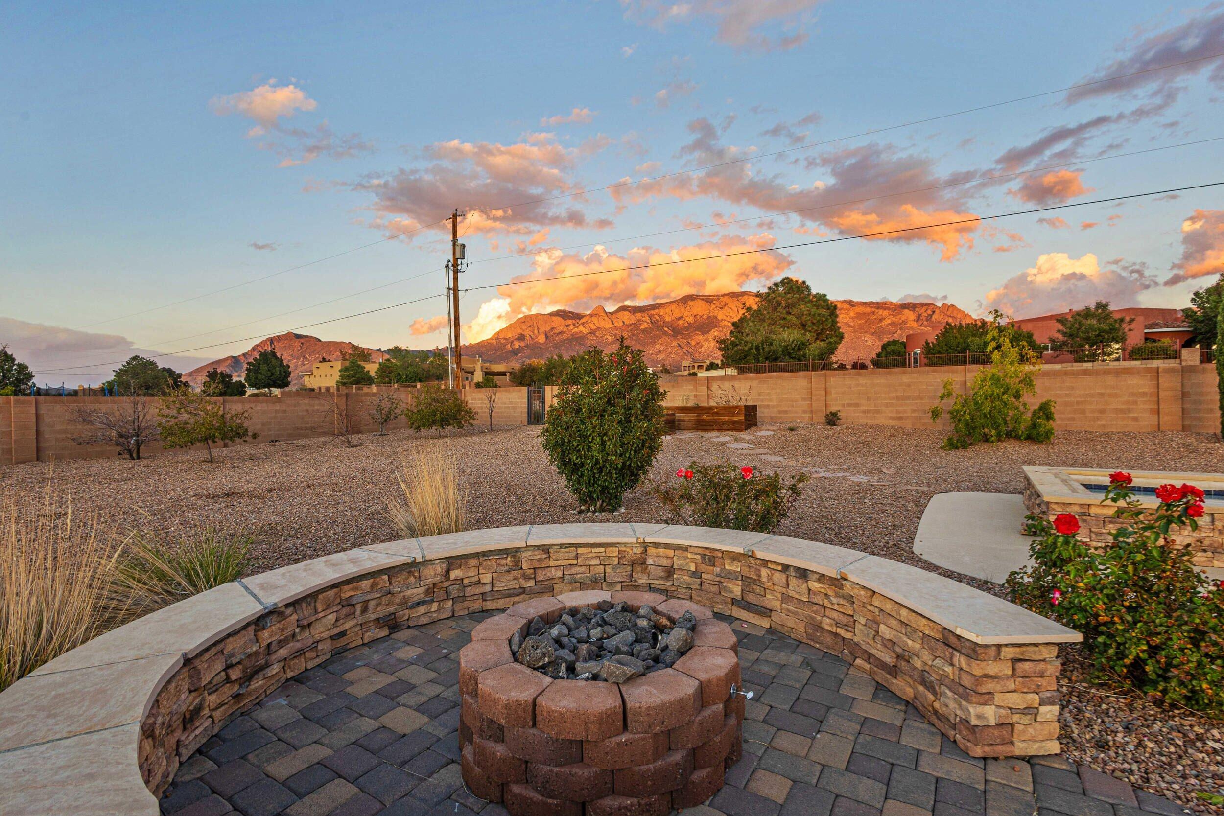 9519 Oakland Avenue NE