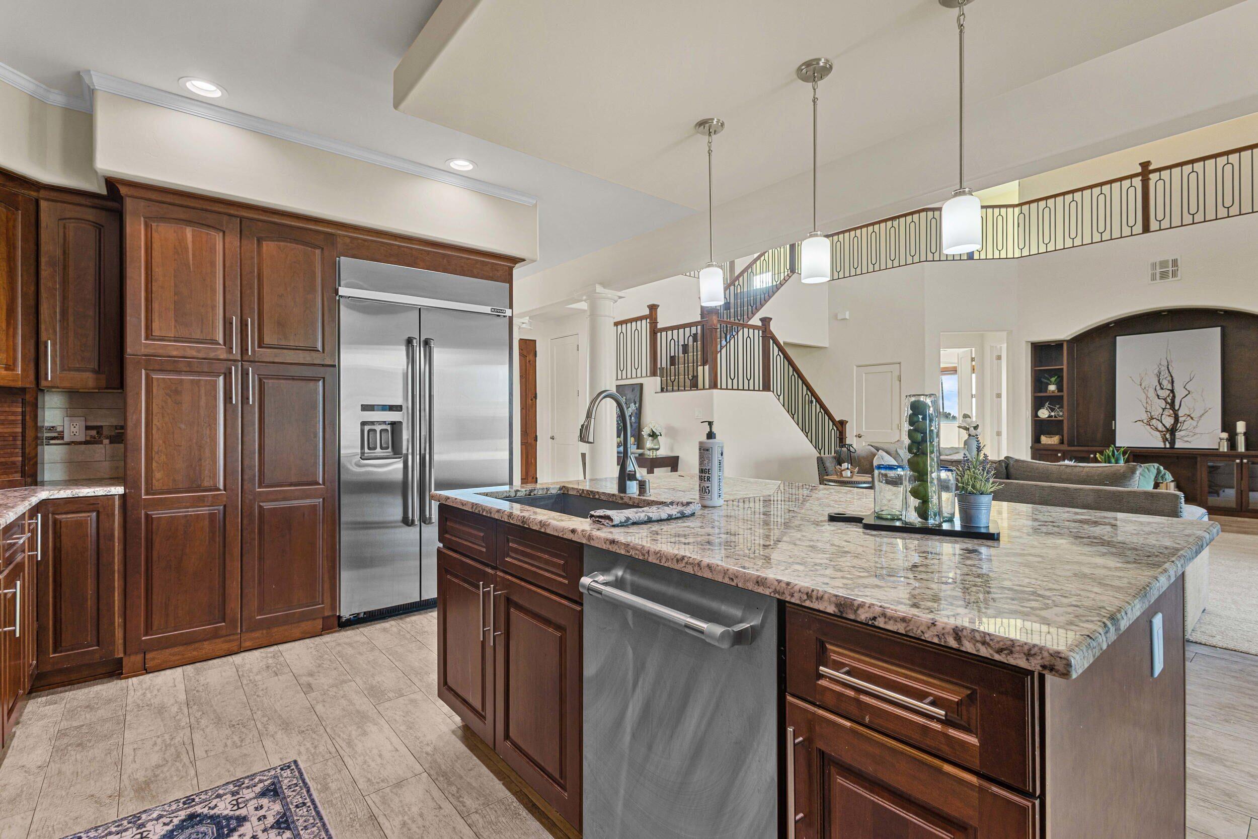 9519 Oakland Avenue NE