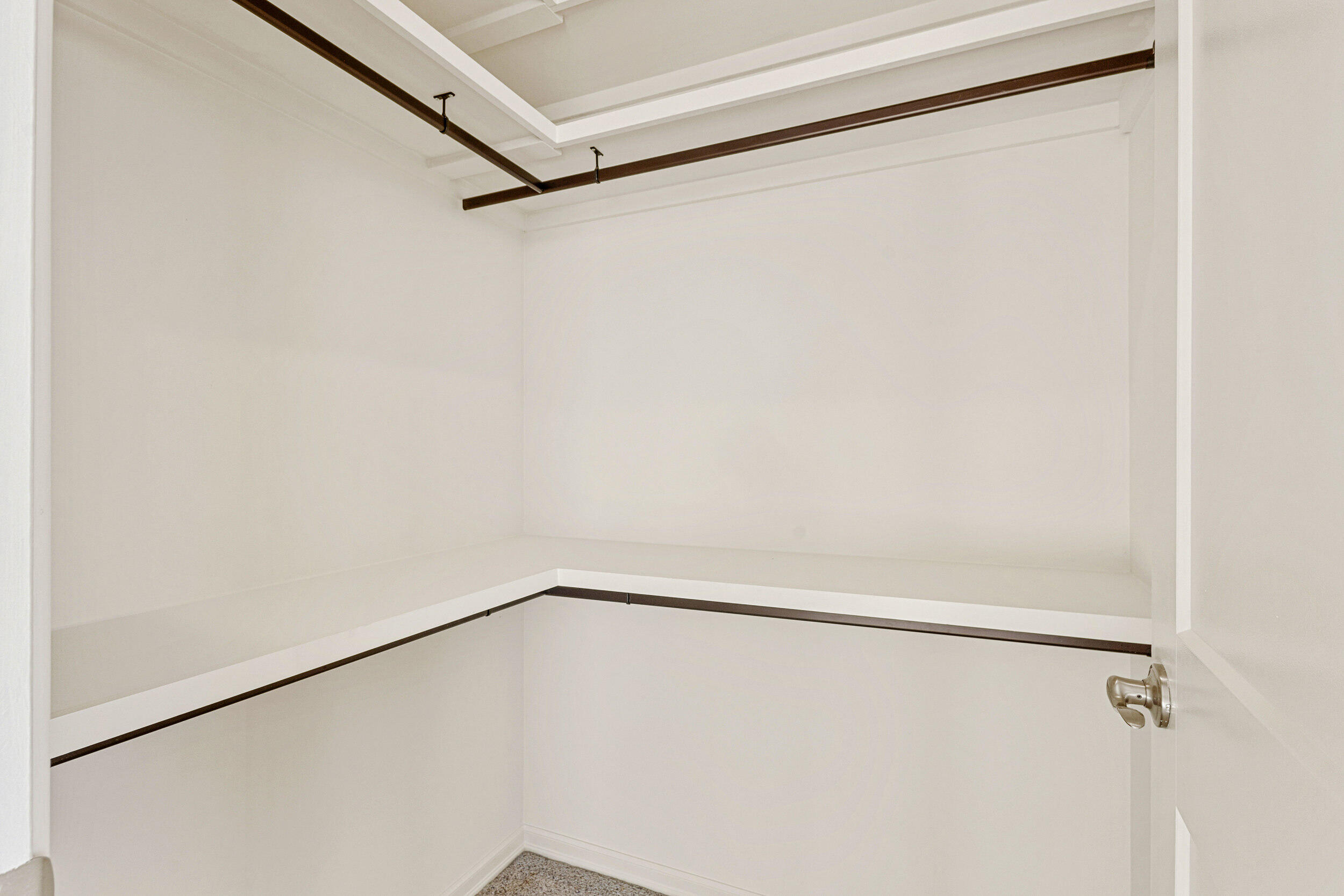 9519 Oakland Avenue NE