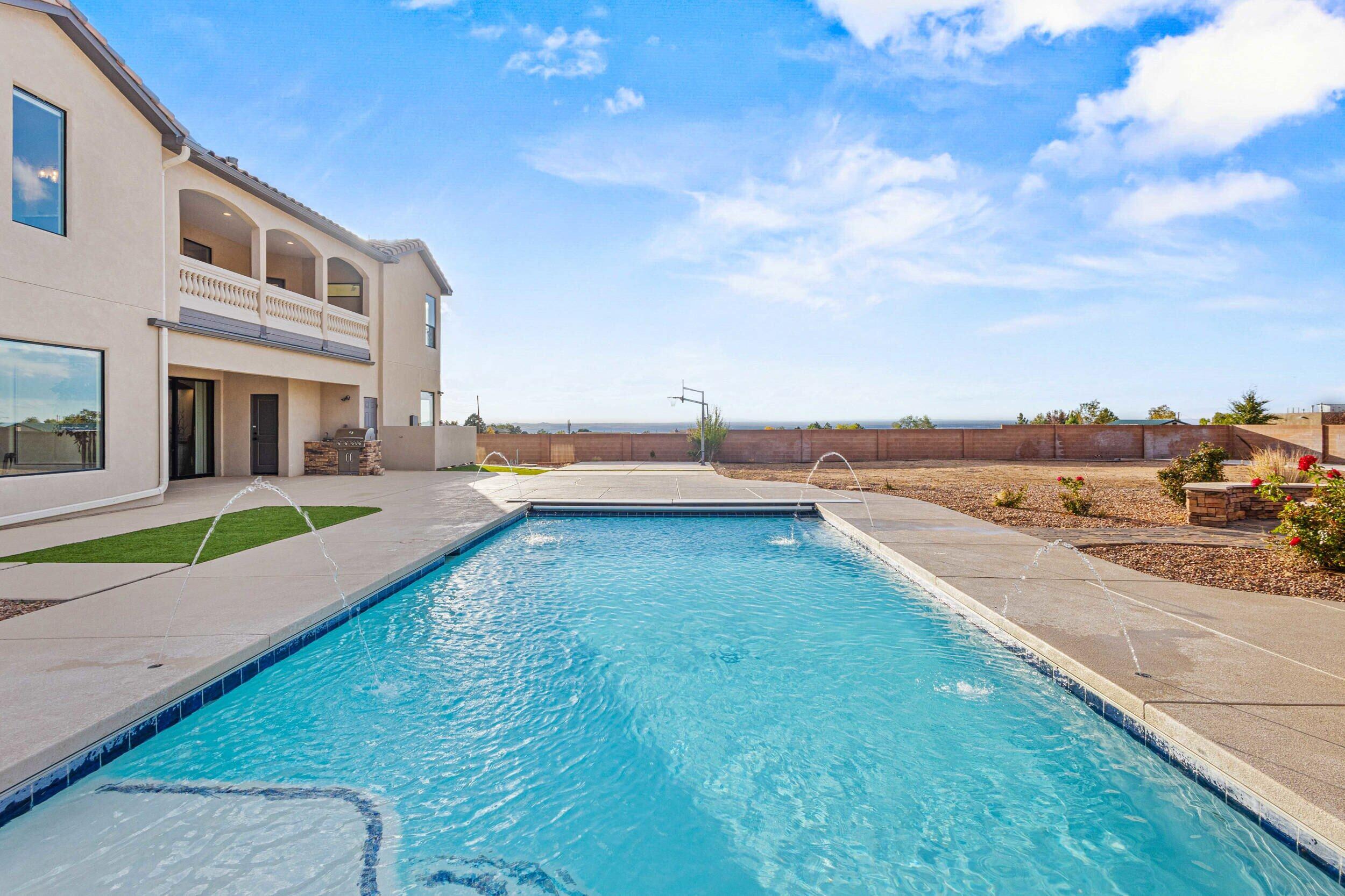 9519 Oakland Avenue NE