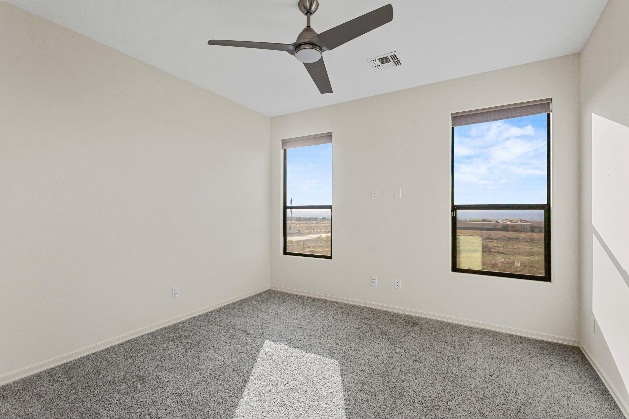 9519 Oakland Avenue NE