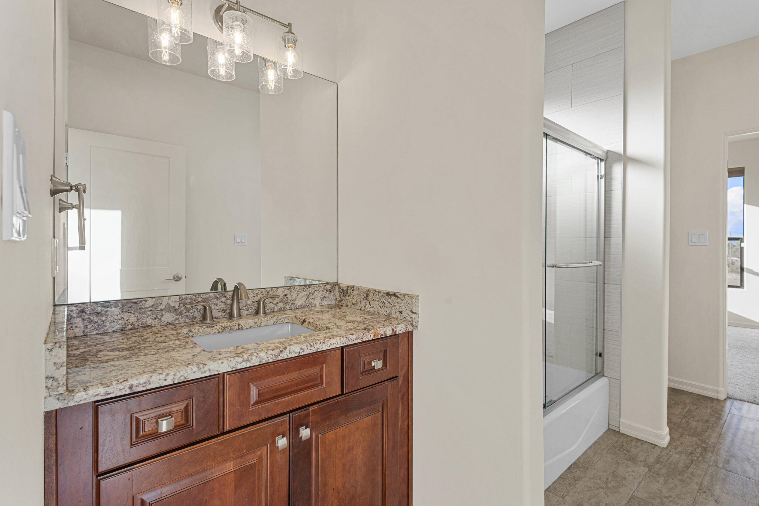 9519 Oakland Avenue NE