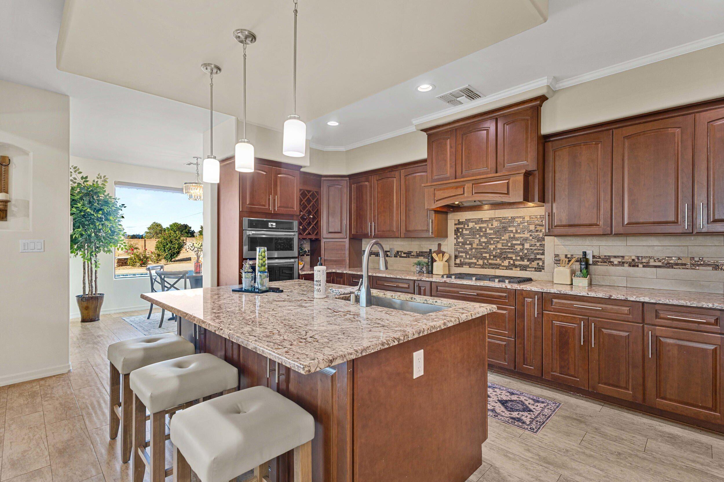 9519 Oakland Avenue NE