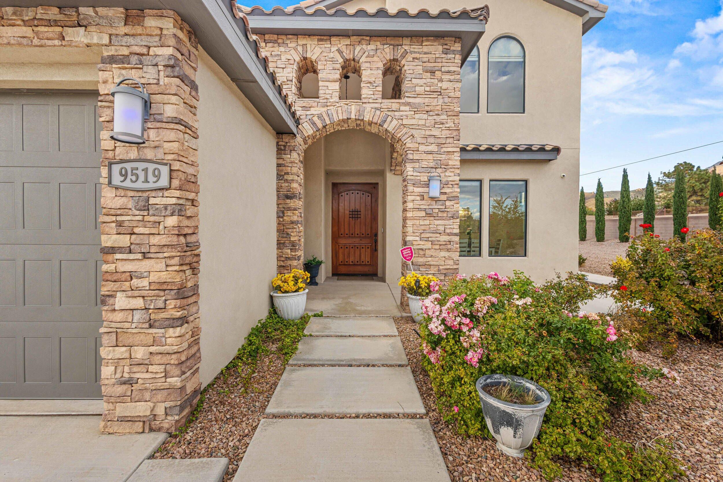 9519 Oakland Avenue NE