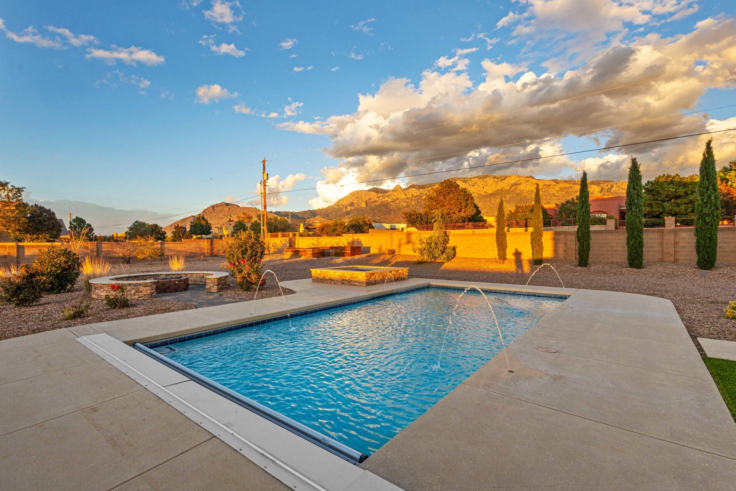 9519 Oakland Avenue NE