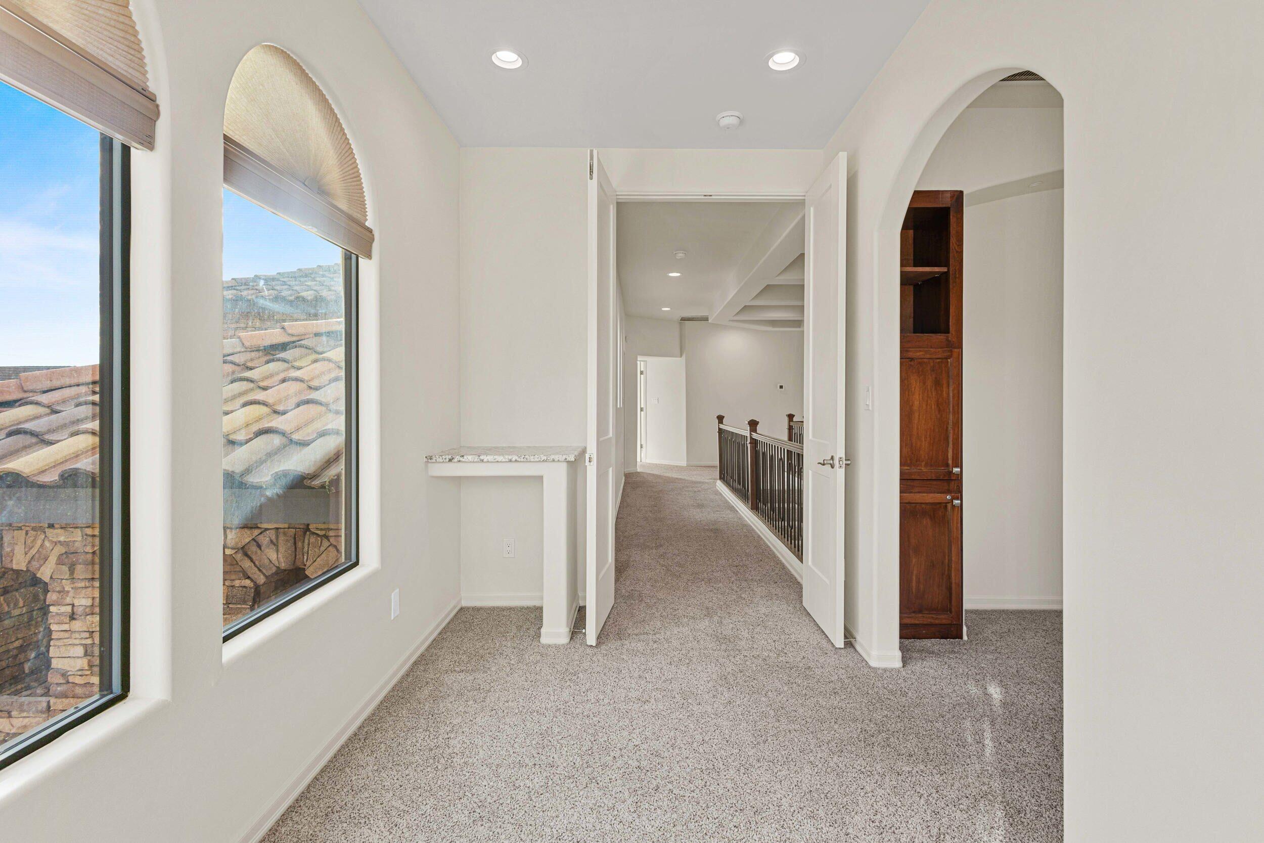 9519 Oakland Avenue NE