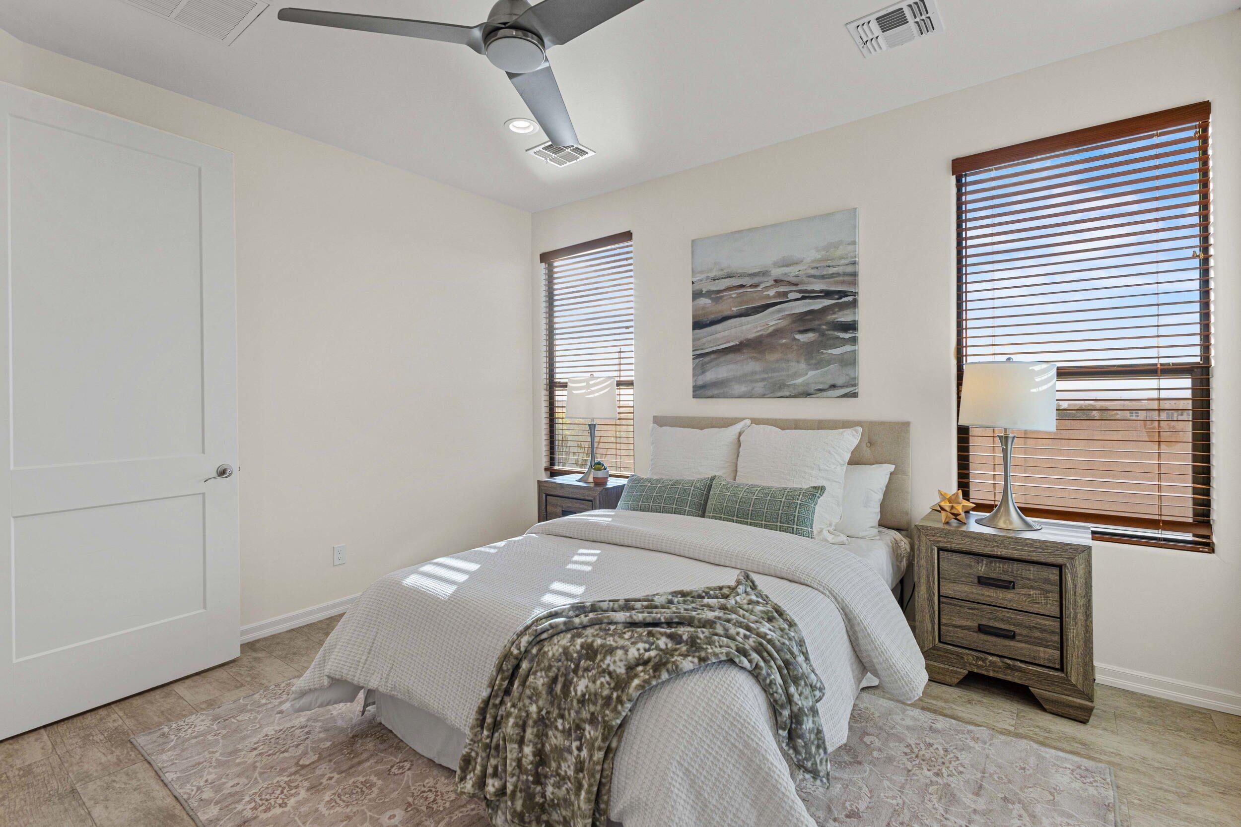 9519 Oakland Avenue NE