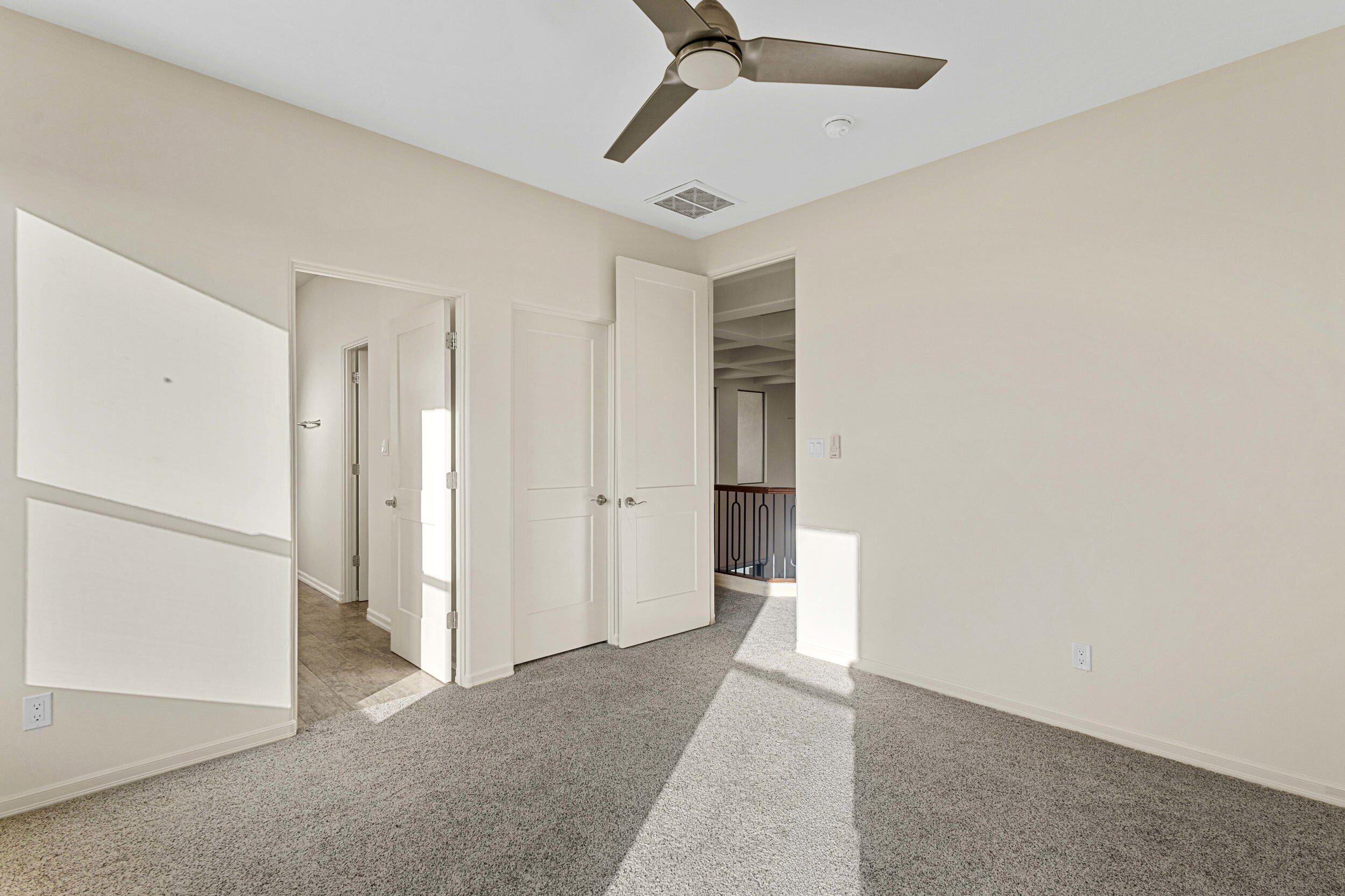 9519 Oakland Avenue NE