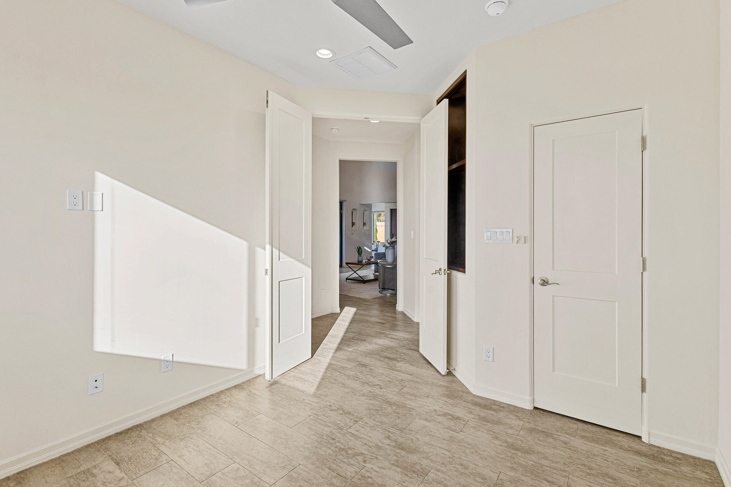 9519 Oakland Avenue NE