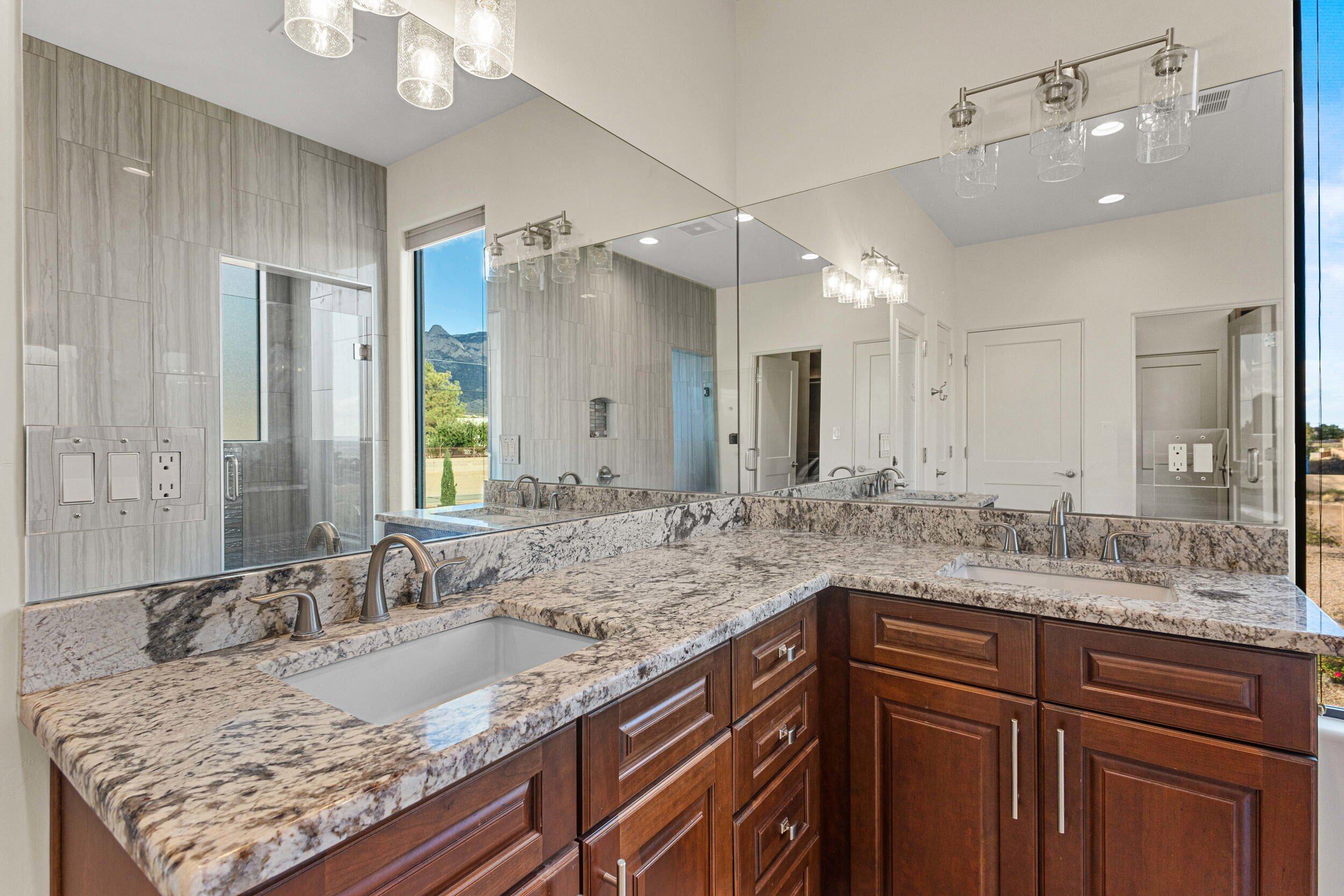 9519 Oakland Avenue NE